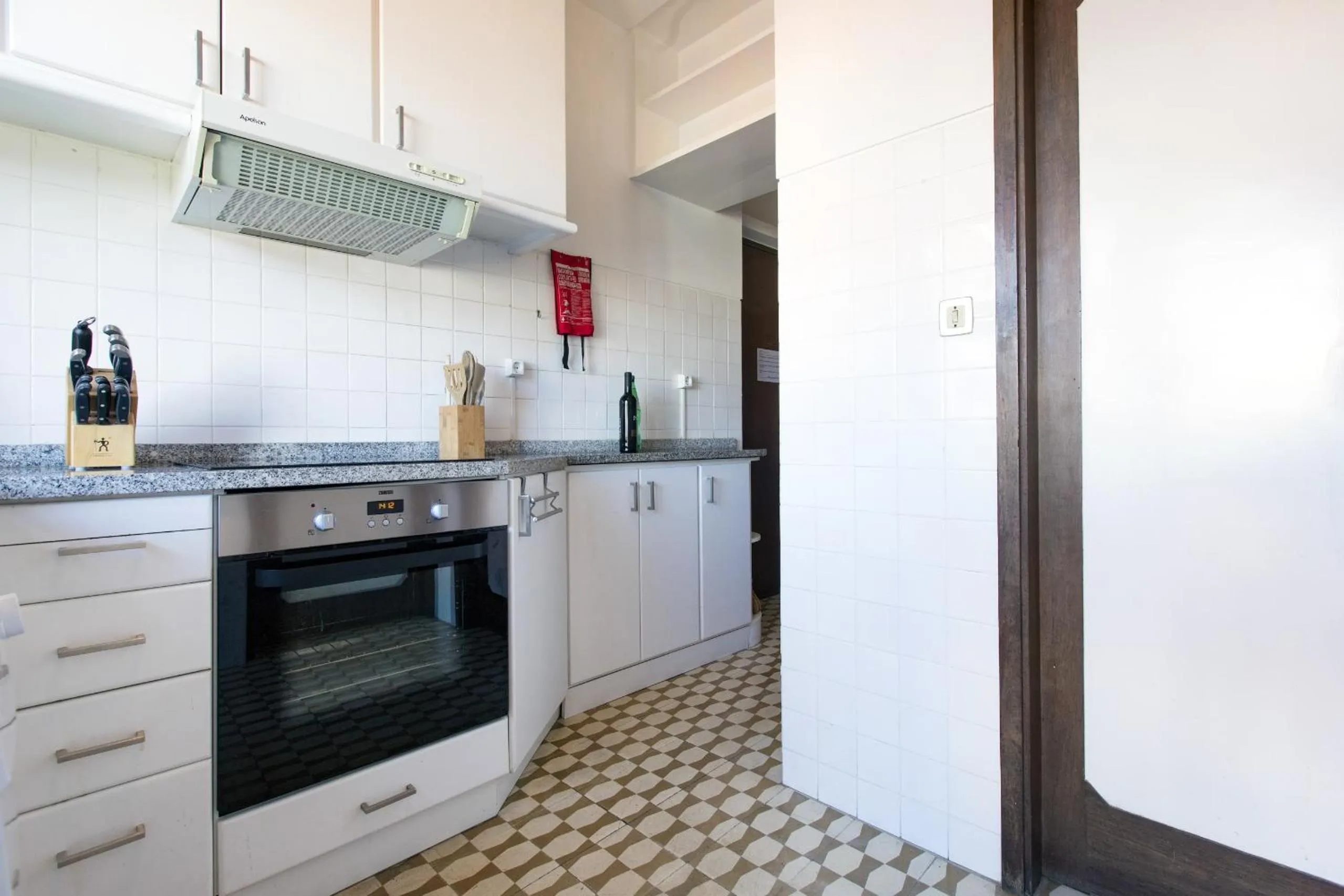 Kitchen or kitchenette in LV Premier Apartments Clerigos- RE1