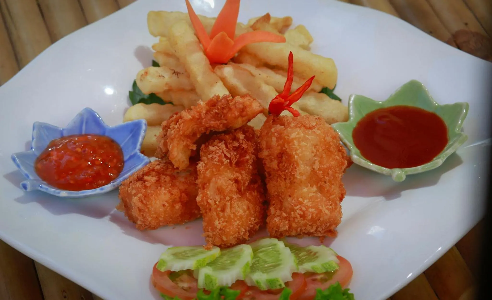 Restaurant/places to eat in The Center Point