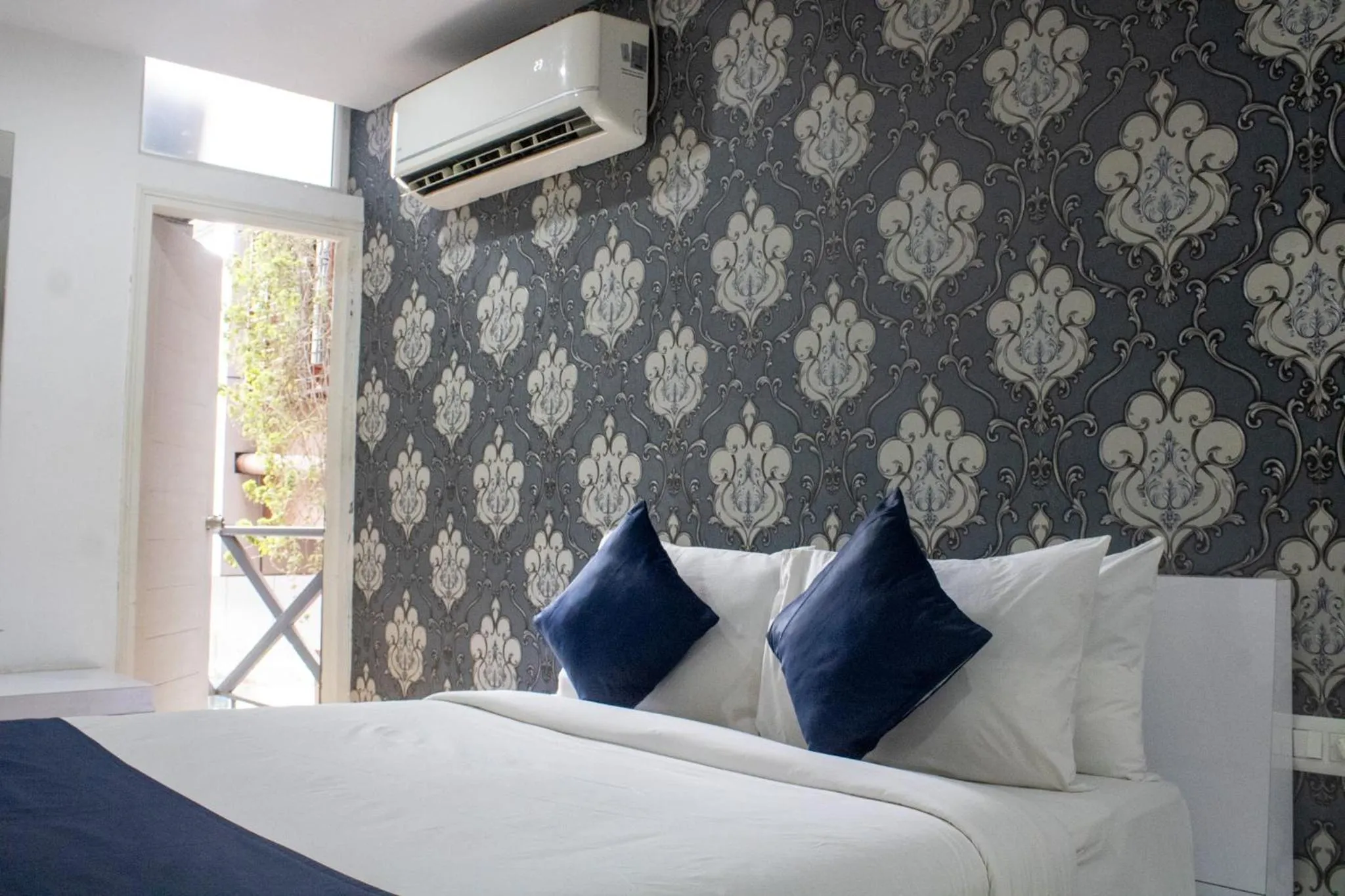 Bed in Mystic Hotel Koramangala