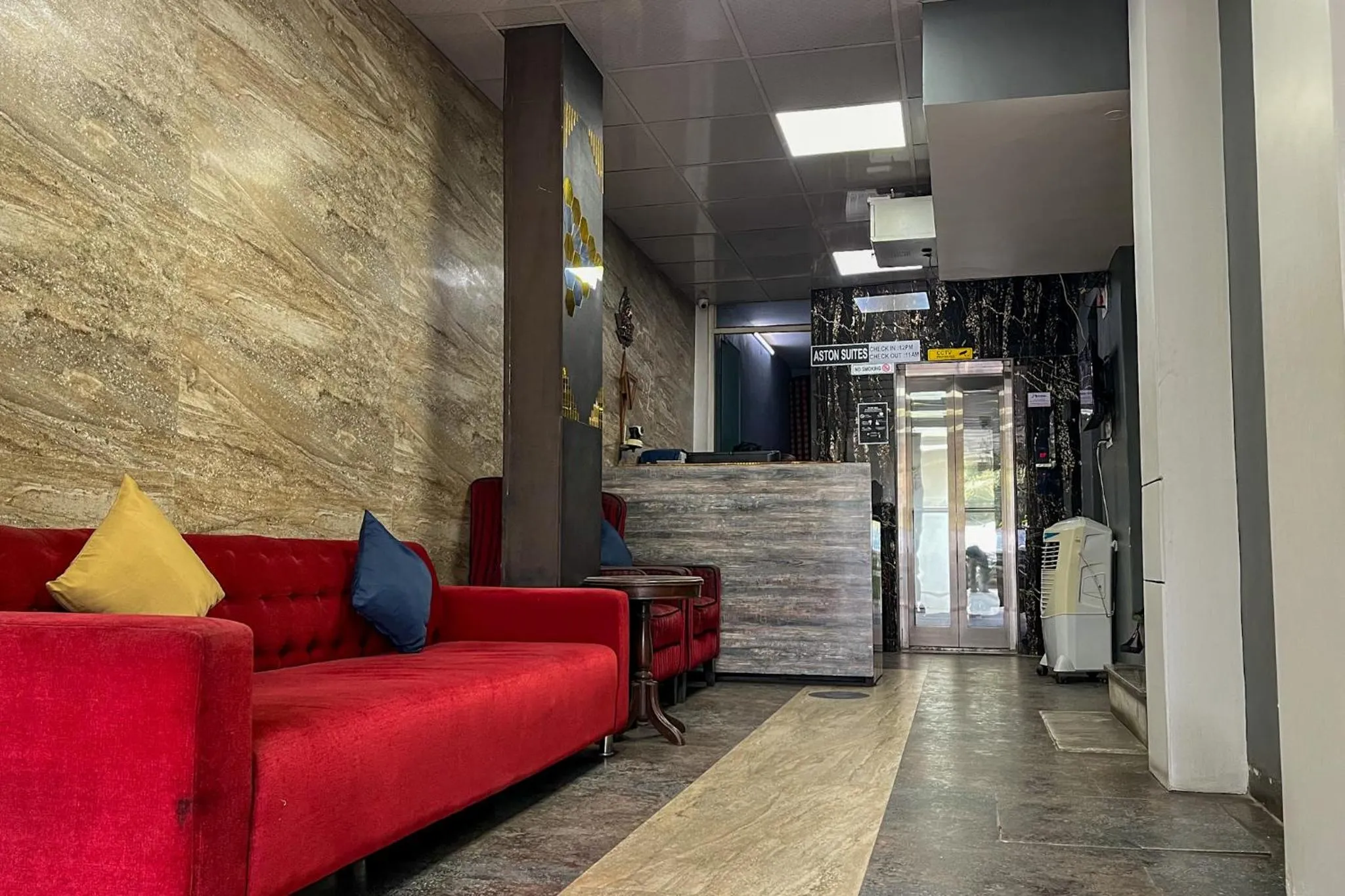 Lobby or reception in Mystic Hotel Koramangala