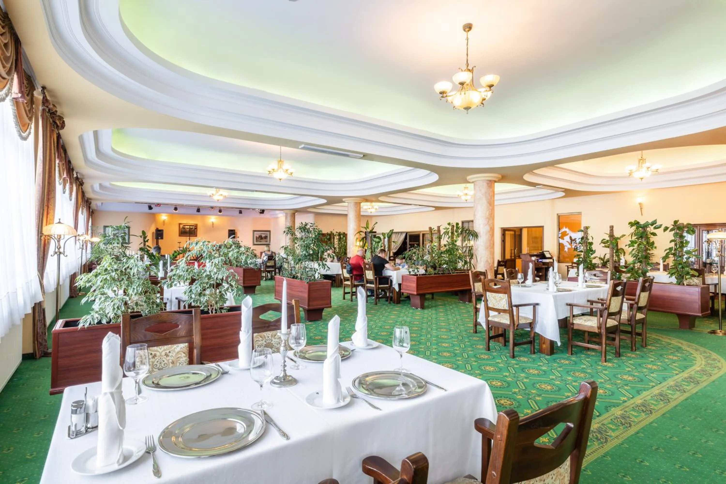 Restaurant/places to eat in Hotel Gołębiewski Białystok