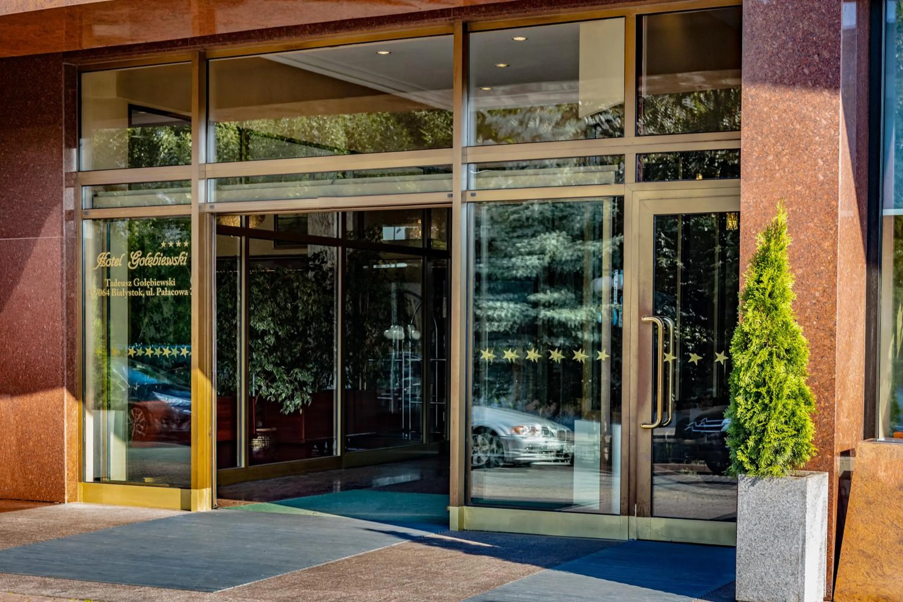 Facade/entrance in Hotel Gołębiewski Białystok