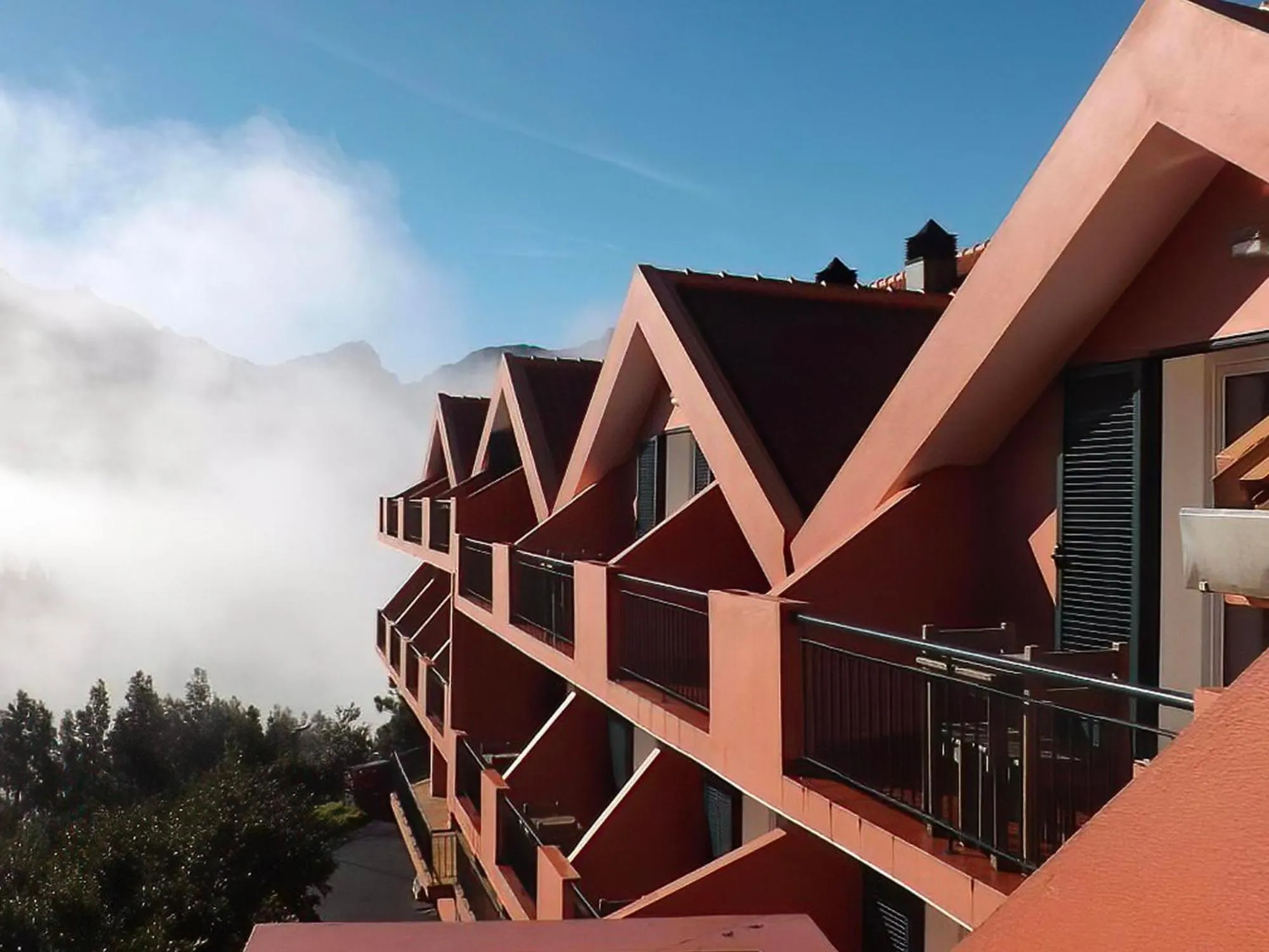 Property building in Valley View Hotel Encumeada