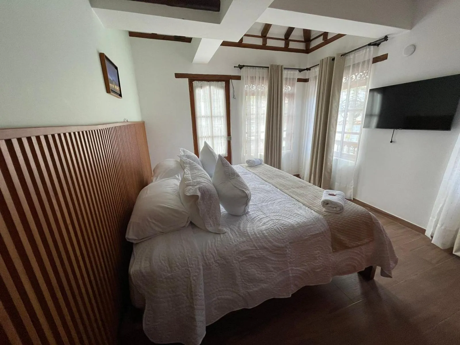 Photo of the whole room, Bed in Hotel Boutique Cenit