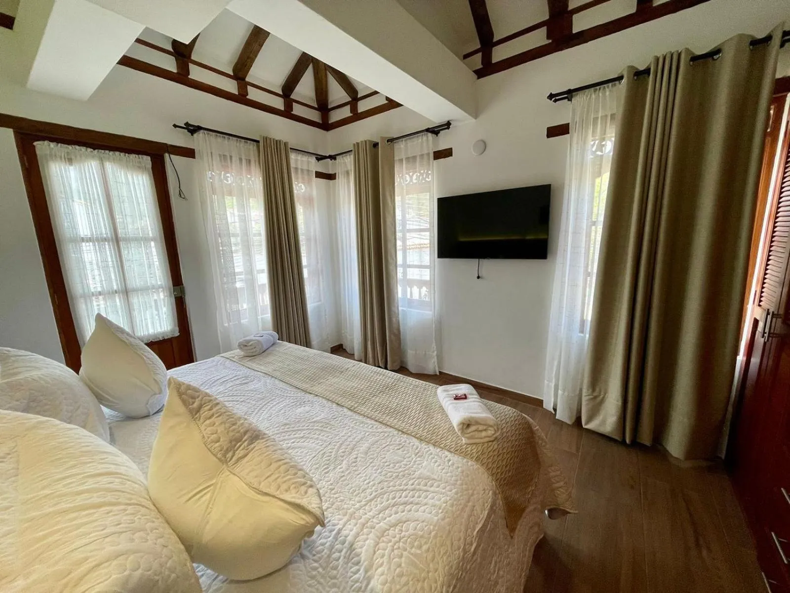 TV and multimedia, Bed in Hotel Boutique Cenit