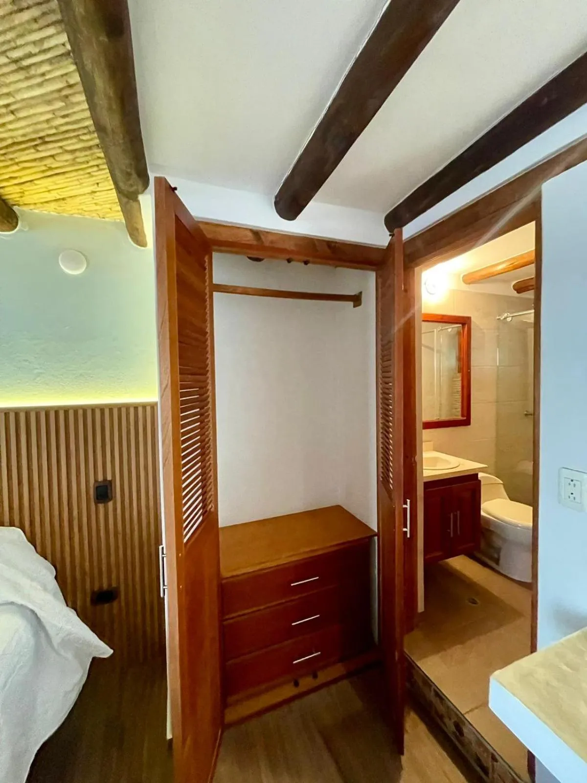 Photo of the whole room, Bed in Hotel Boutique Cenit