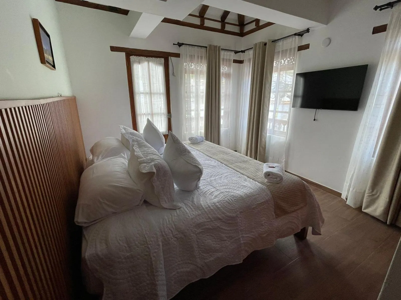 TV and multimedia, Bed in Hotel Boutique Cenit