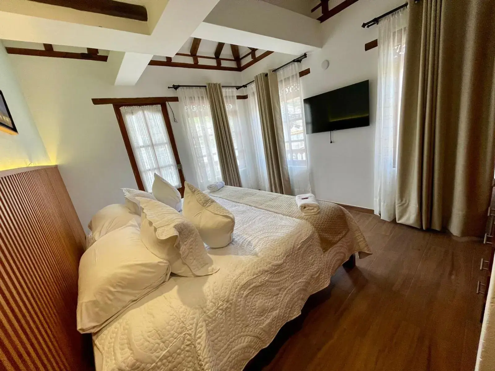 King Suite with Spa Bath in Hotel Boutique Cenit King Suite with Spa Bath in Hotel Boutique Cenit