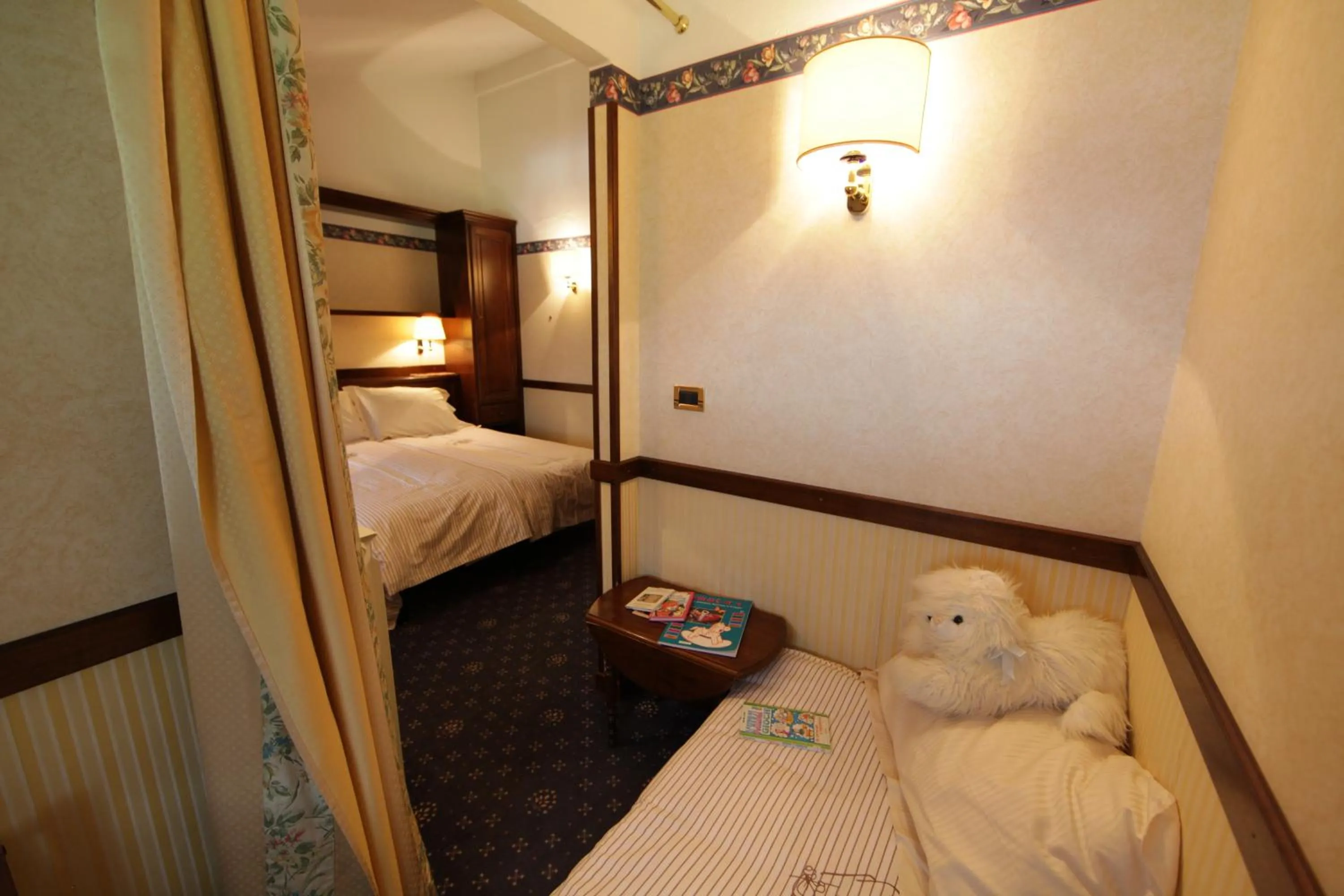 Bedroom, Bed in Hotel Petit Prince