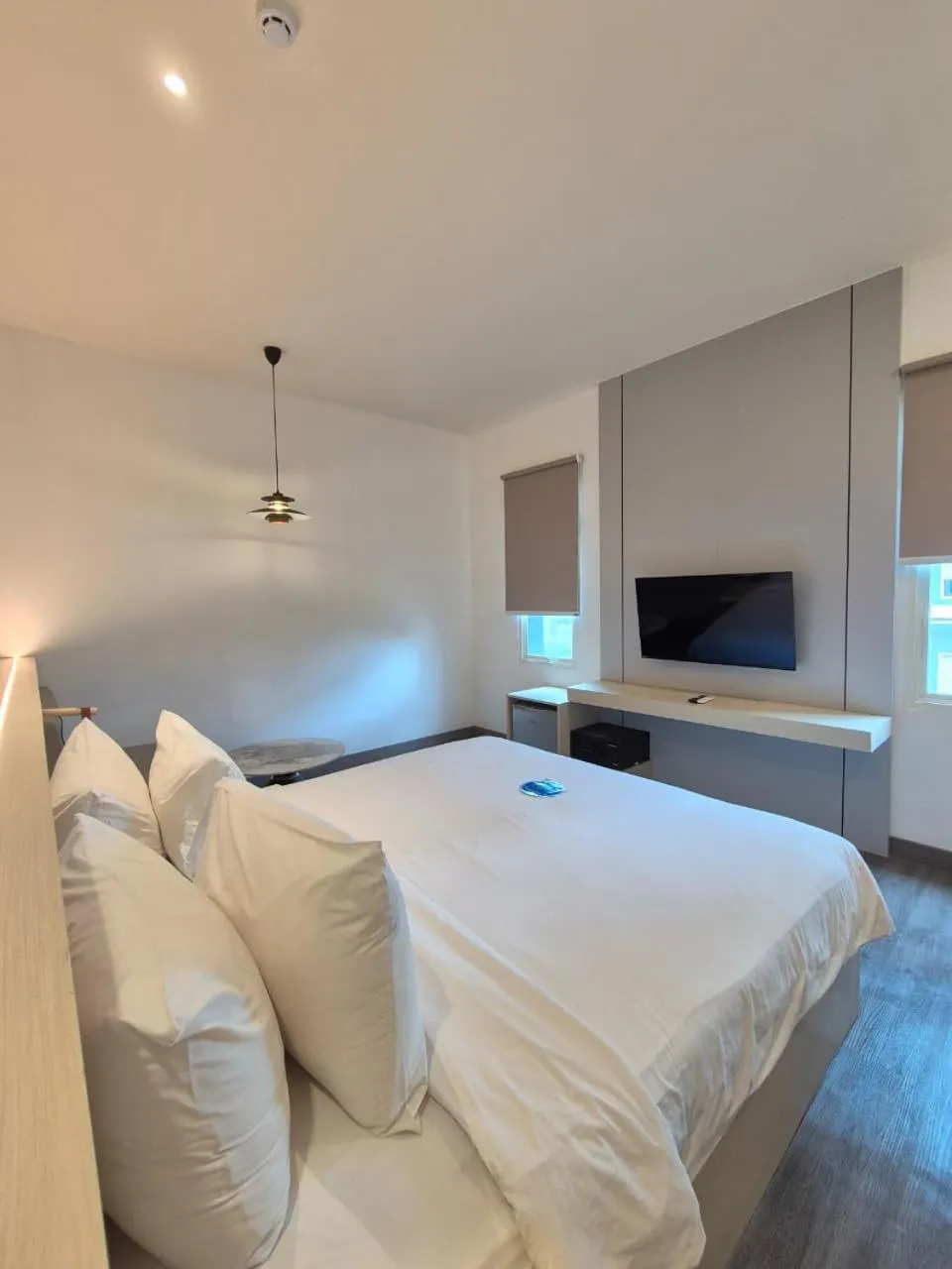 Bed in True Blue Hotel Menteng