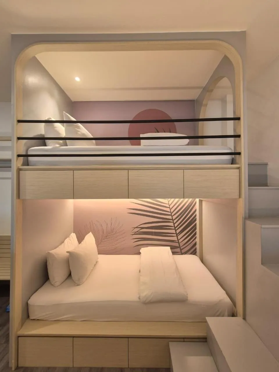 Bed in True Blue Hotel Menteng