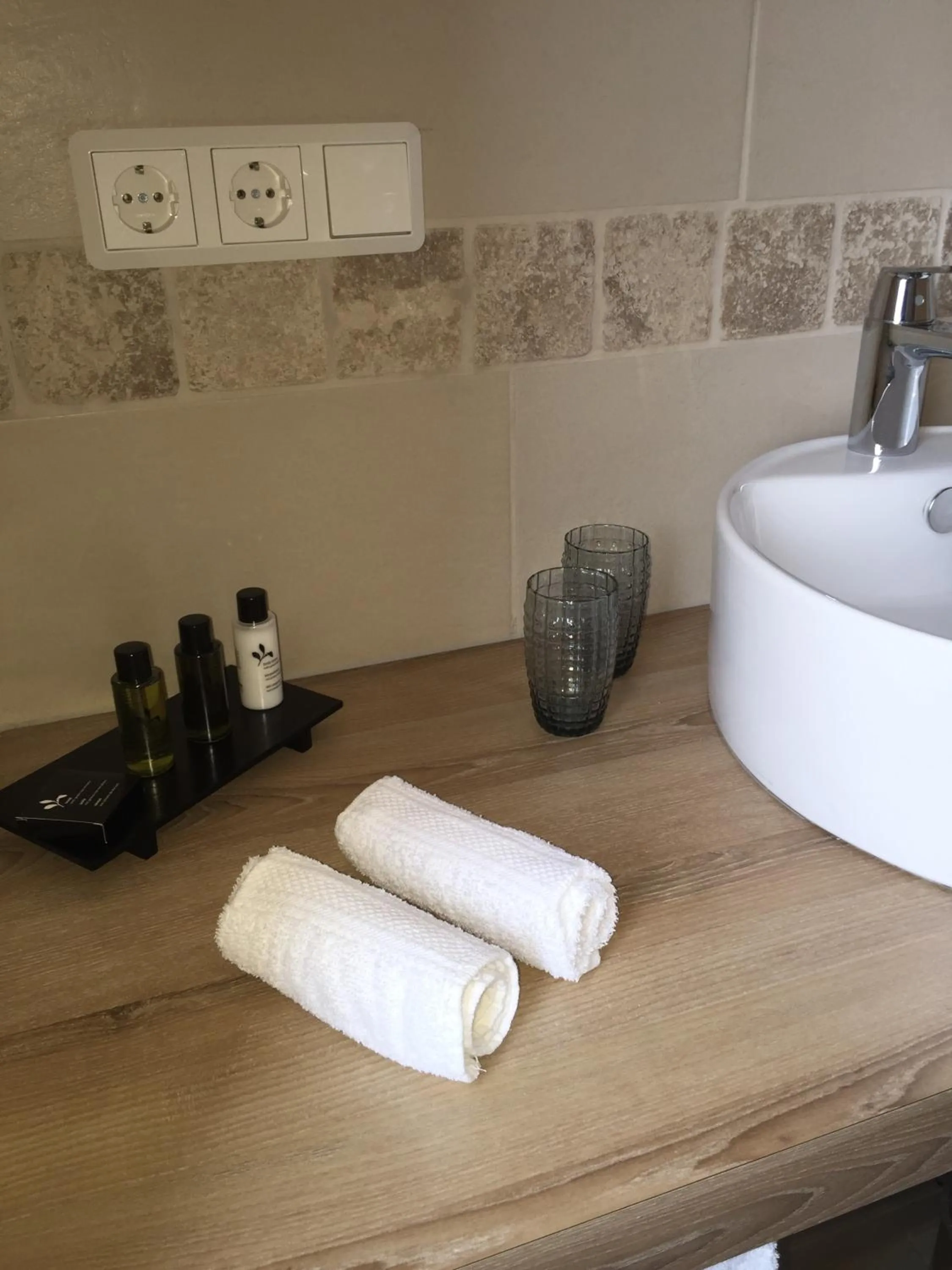 Bathroom in Hotel Achilles