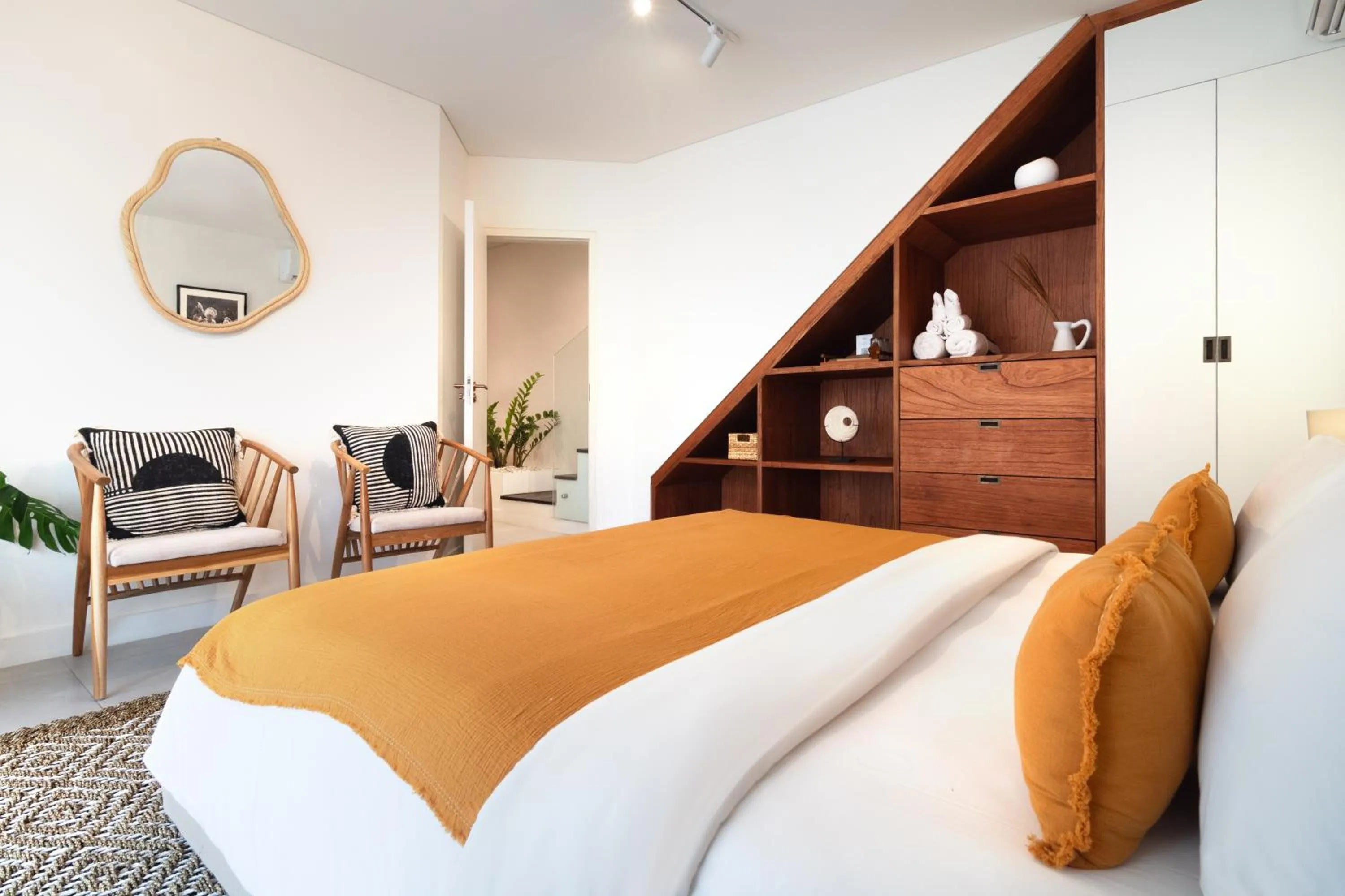 Bedroom, Bed in The Cruise Berawa Resort