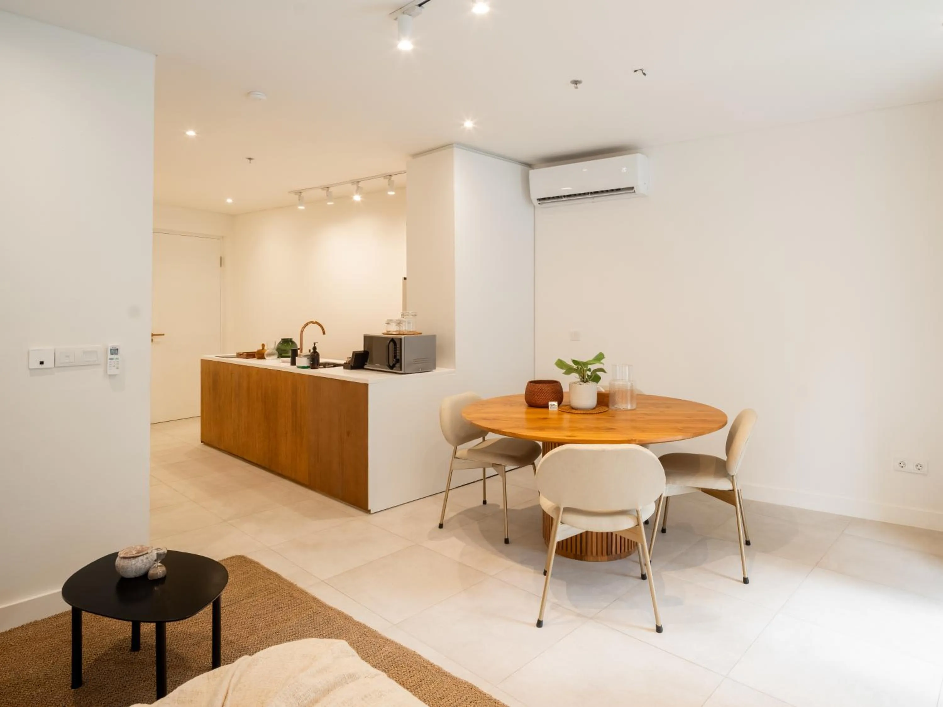 Dining area in The Cruise Berawa Resort