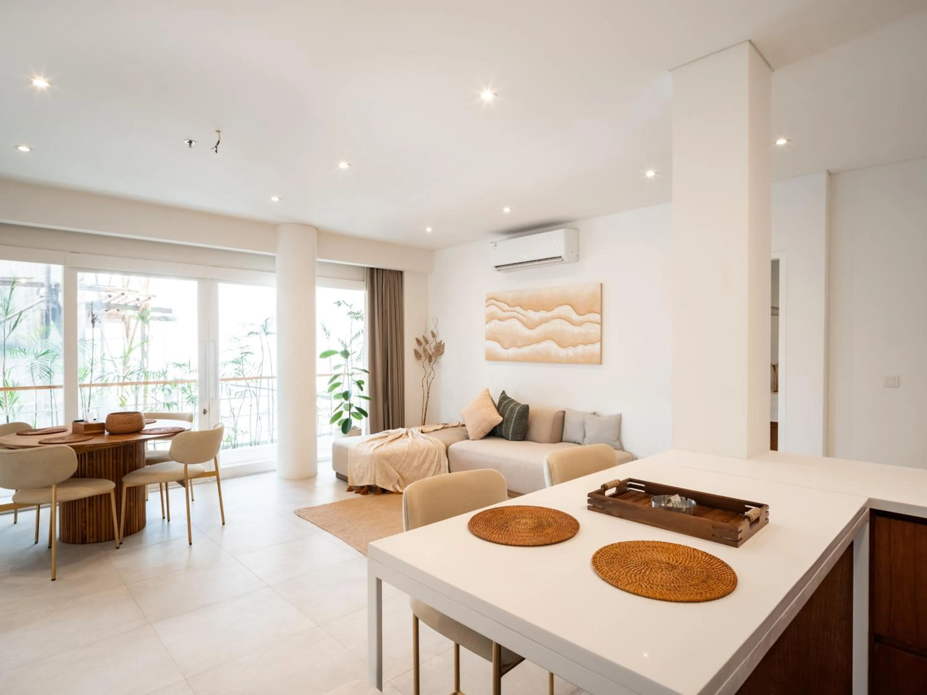 Living room in The Cruise Berawa Resort