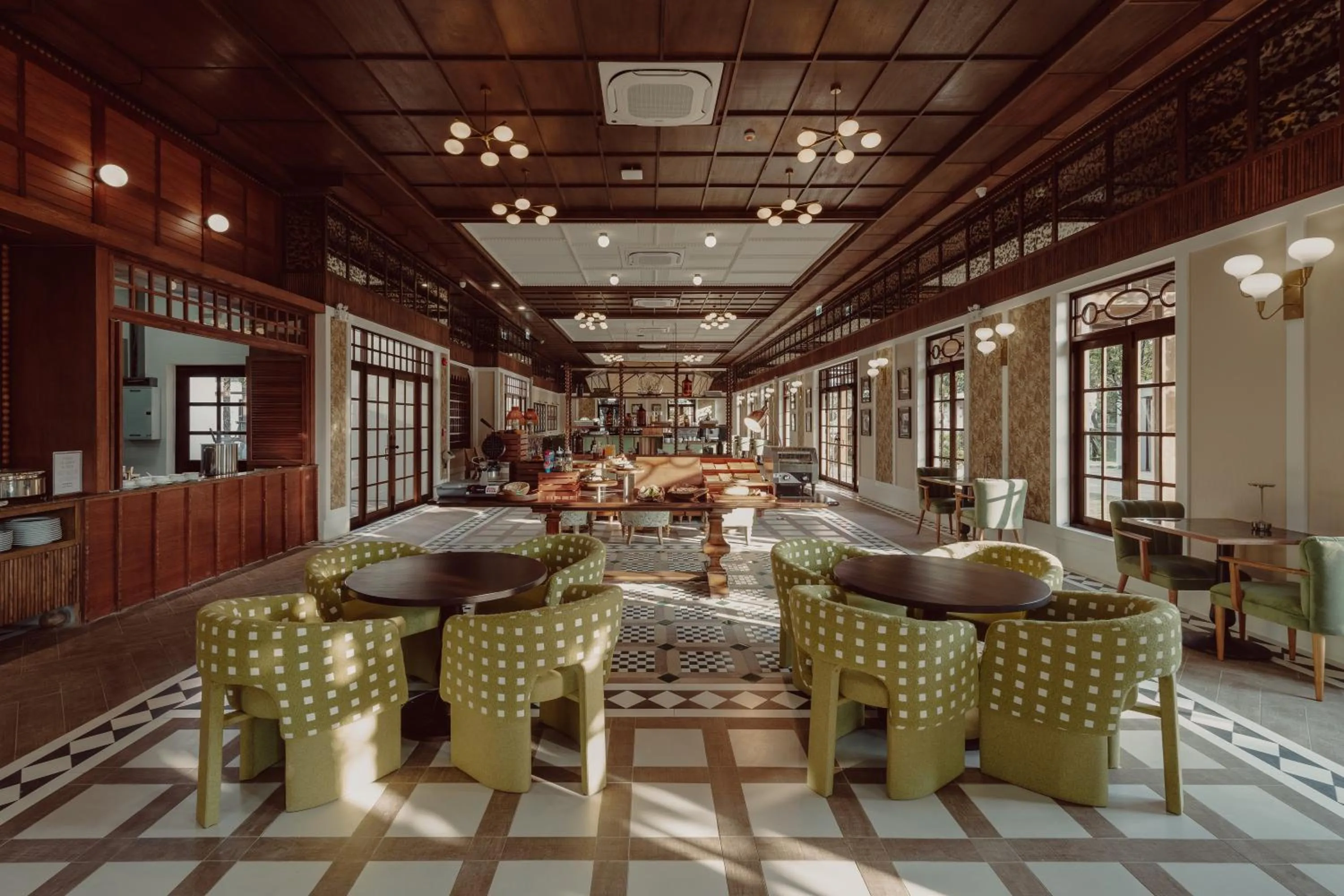 Restaurant/places to eat in Sugar Marina Resort-LAGOON-Villas, Naiyang Beach