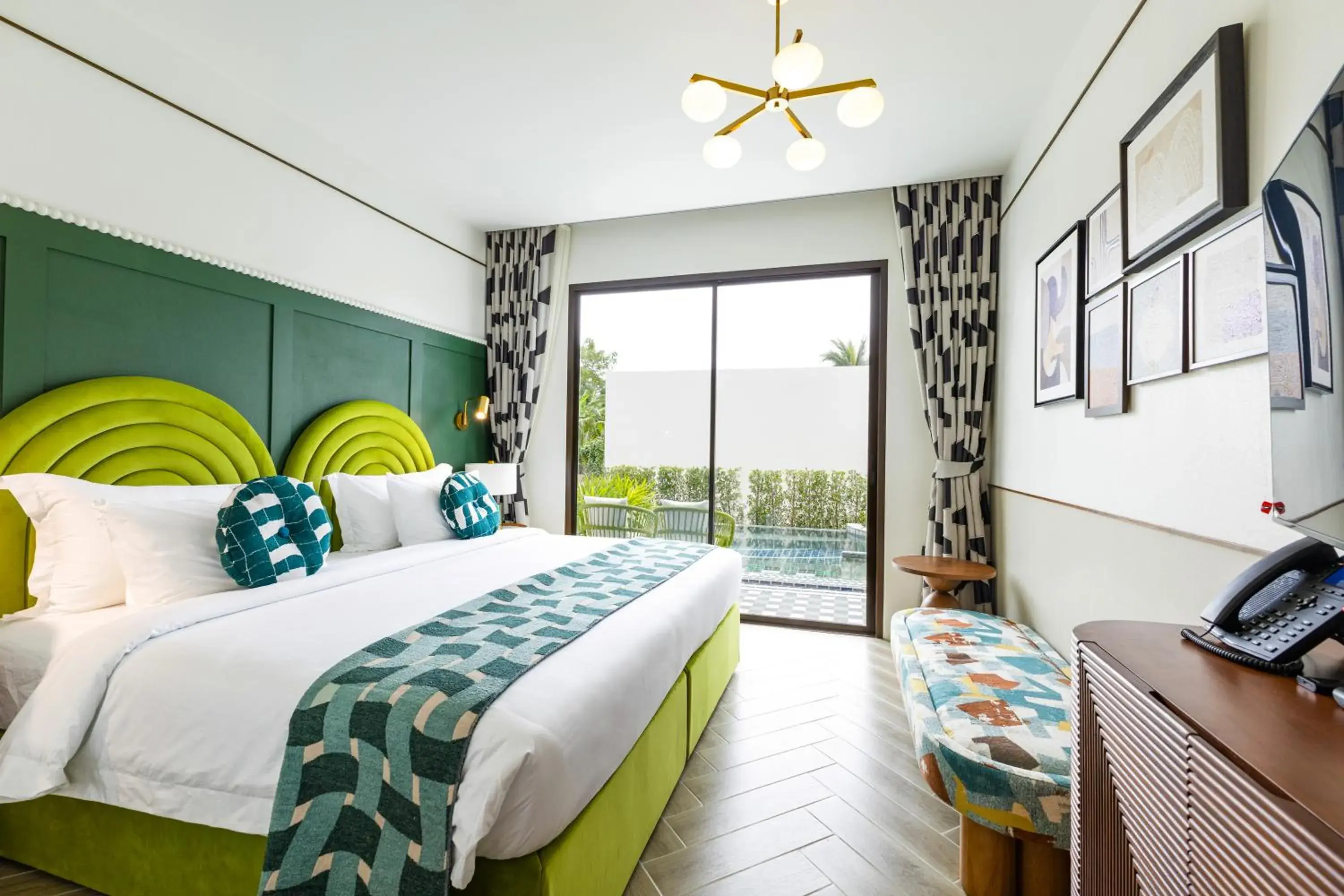 Superior Plunge Pool with Jacuzzi in Sugar Marina Resort-LAGOON-Villas, Naiyang Beach Superior Plunge Pool with Jacuzzi in Sugar Marina Resort-LAGOON-Villas, Naiyang Beach