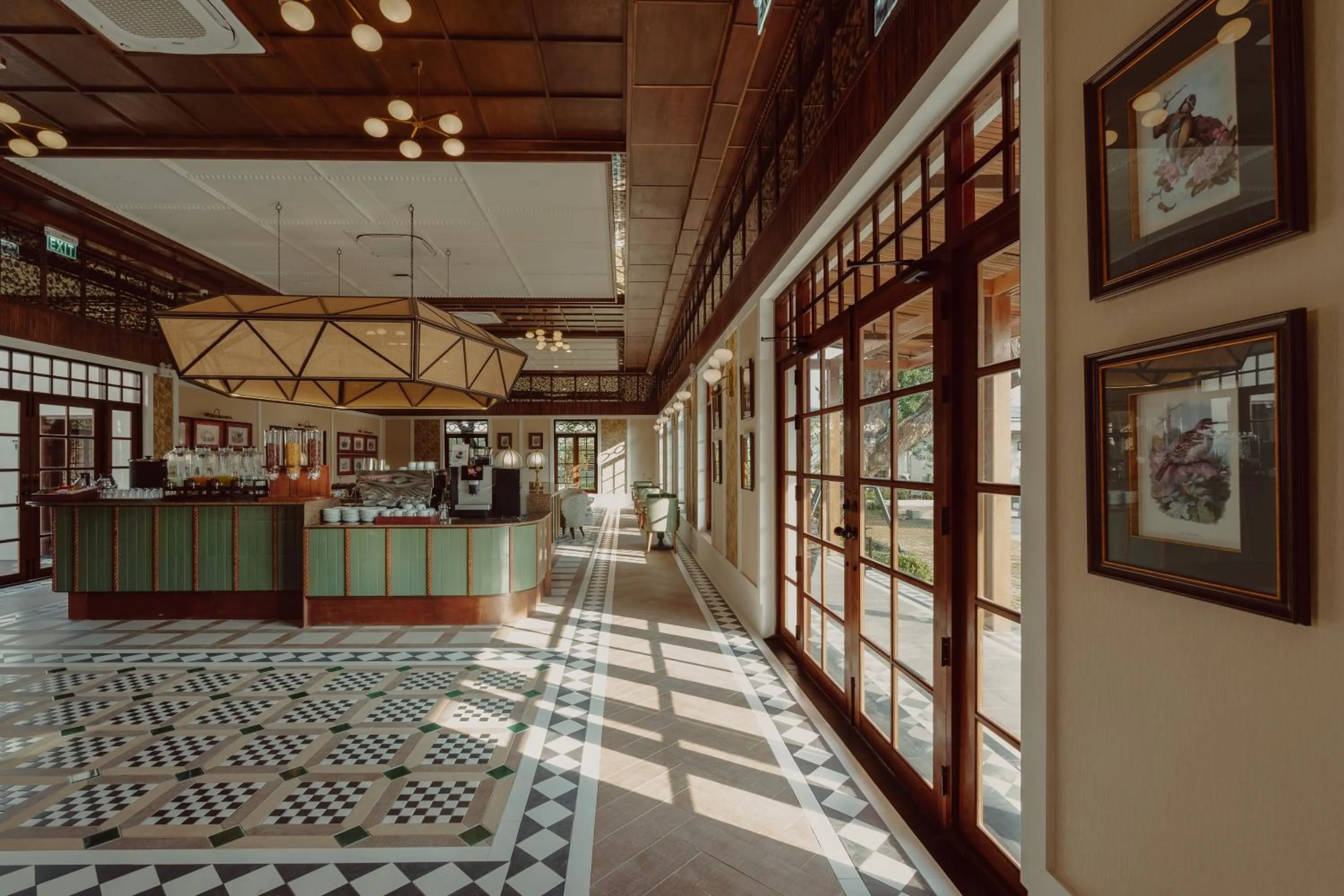 Restaurant/places to eat in Sugar Marina Resort-LAGOON-Villas, Naiyang Beach