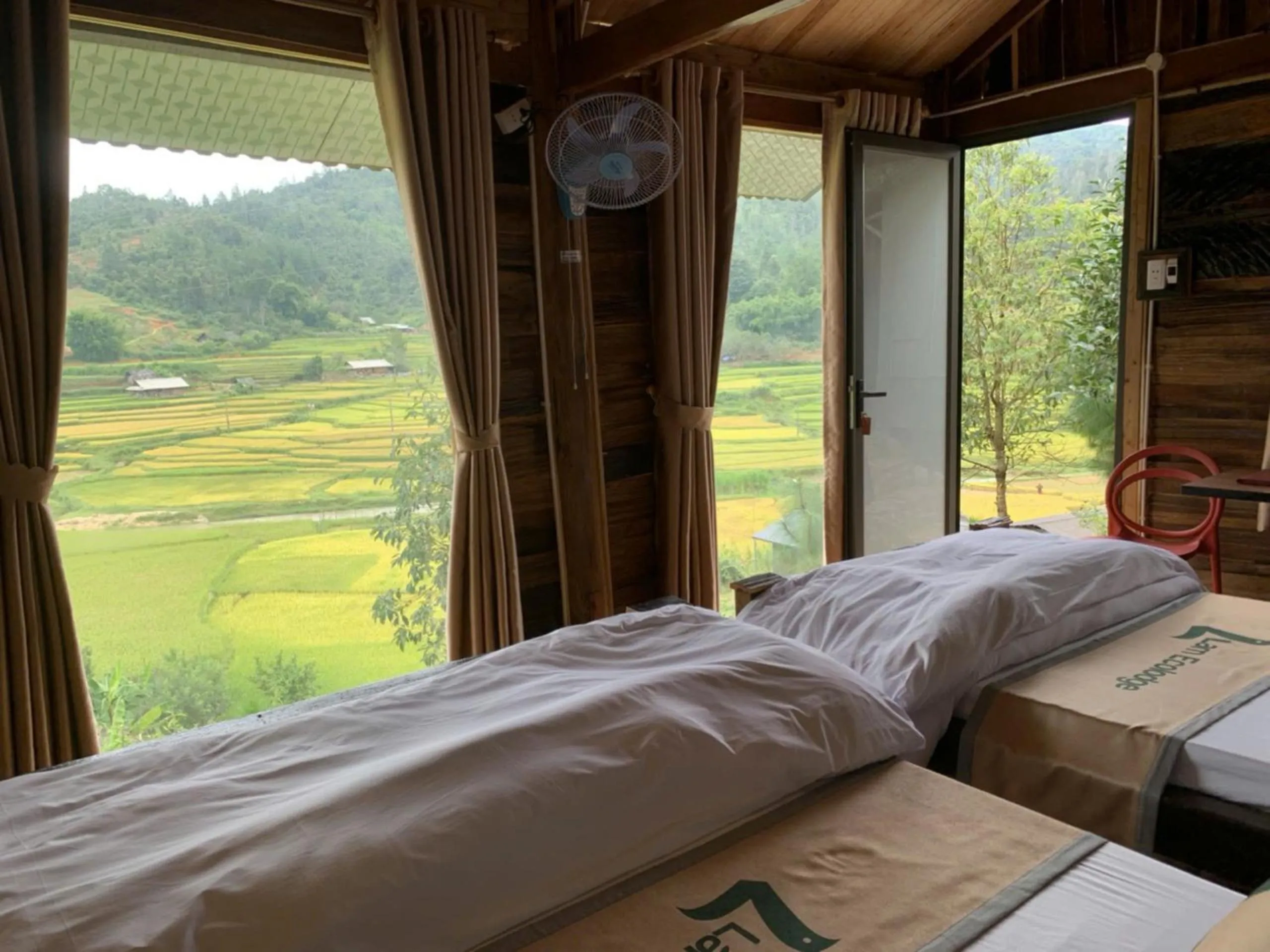 Natural landscape, Bed in Lam Ecolodge Mu Cang Chai