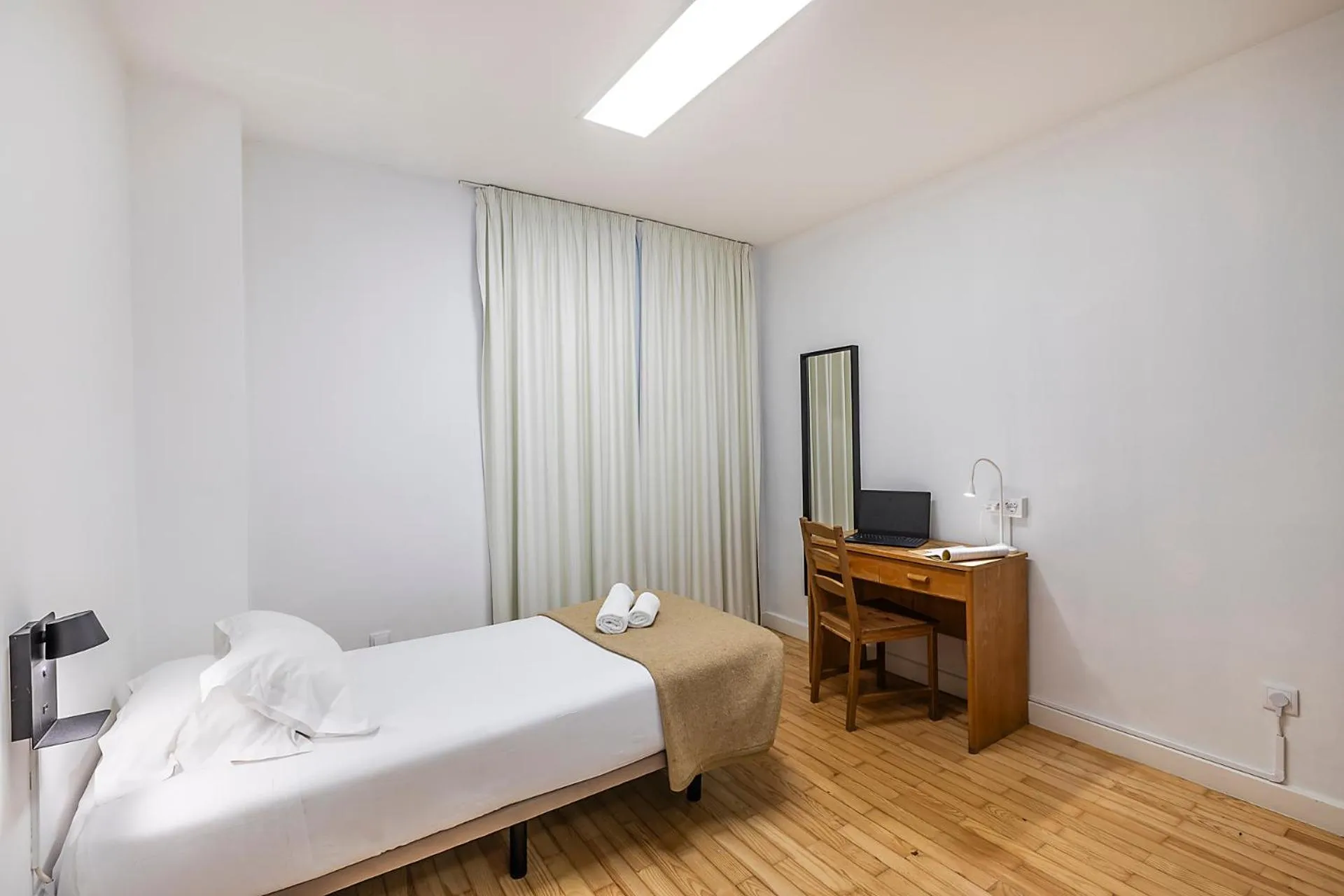 Bed in HI Coimbra - Pousada de Juventude