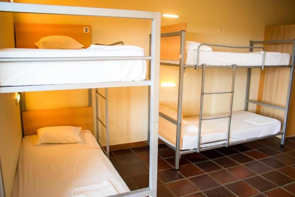 bunk bed, Bed in HI Almada - Pousada de Juventude