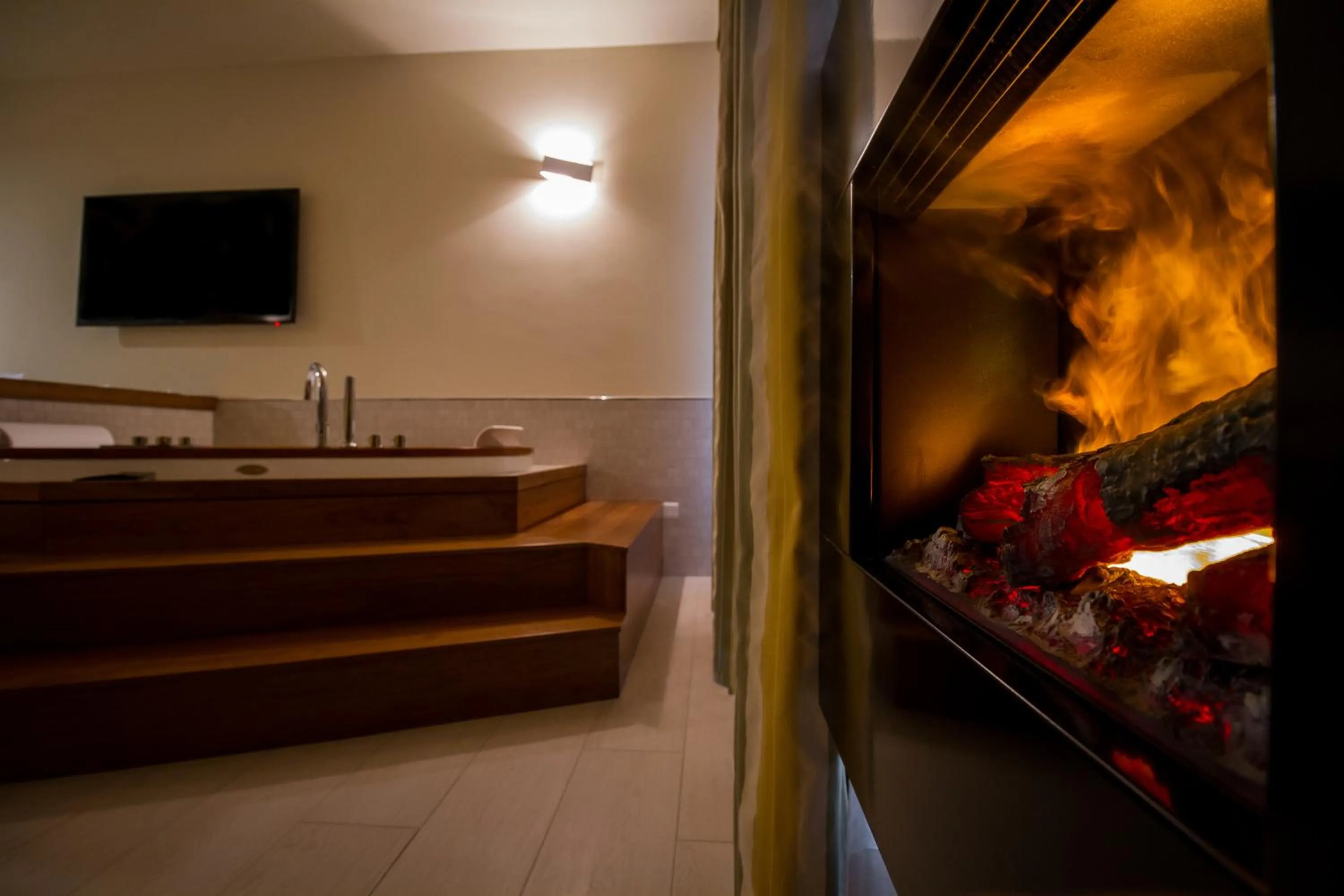Suite with Hot Tub in Hotel Griso Collection