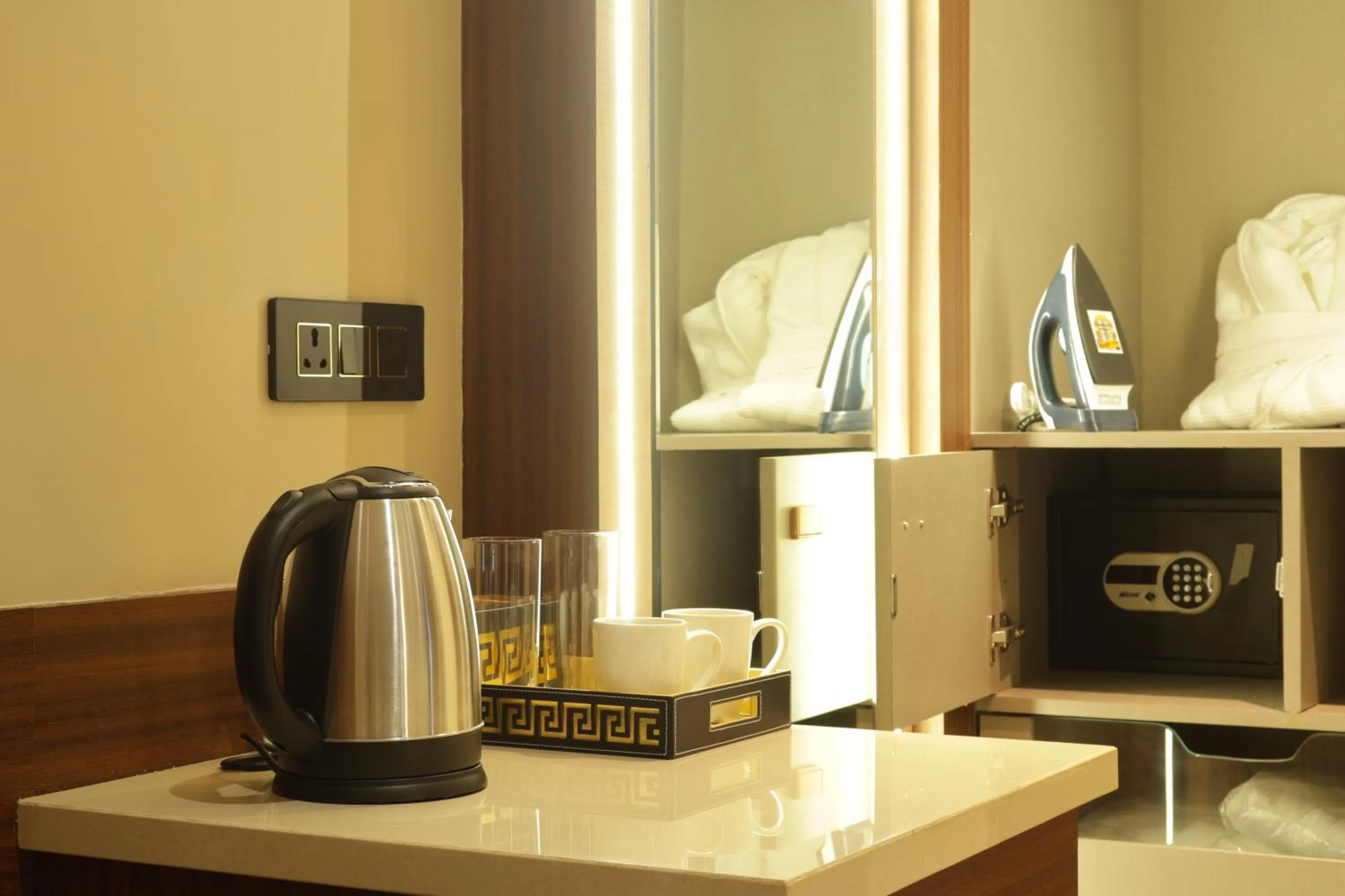 room service in Suramya Homestay Near Shymala Hills