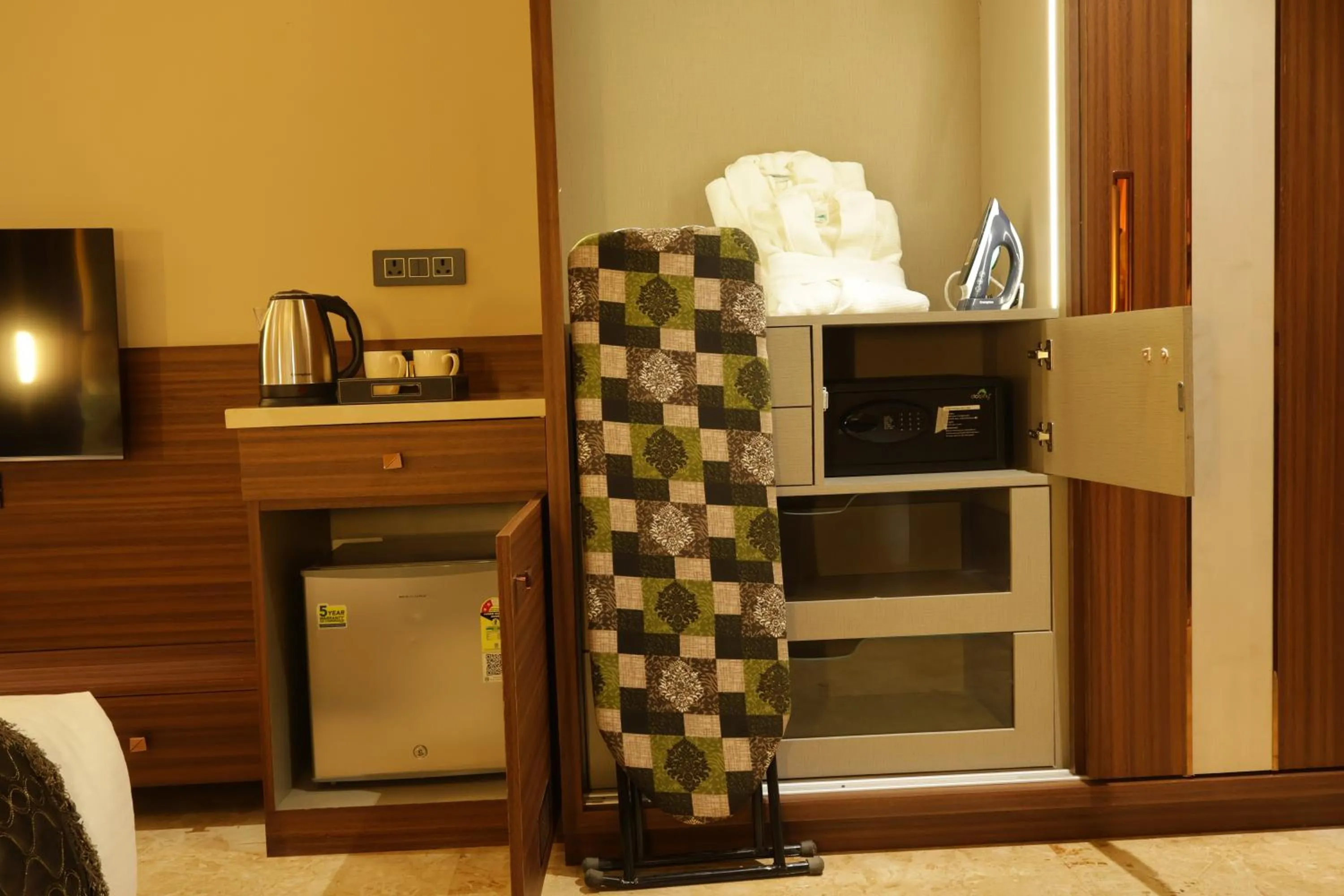 Bedroom in Suramya Homestay Near Shymala Hills