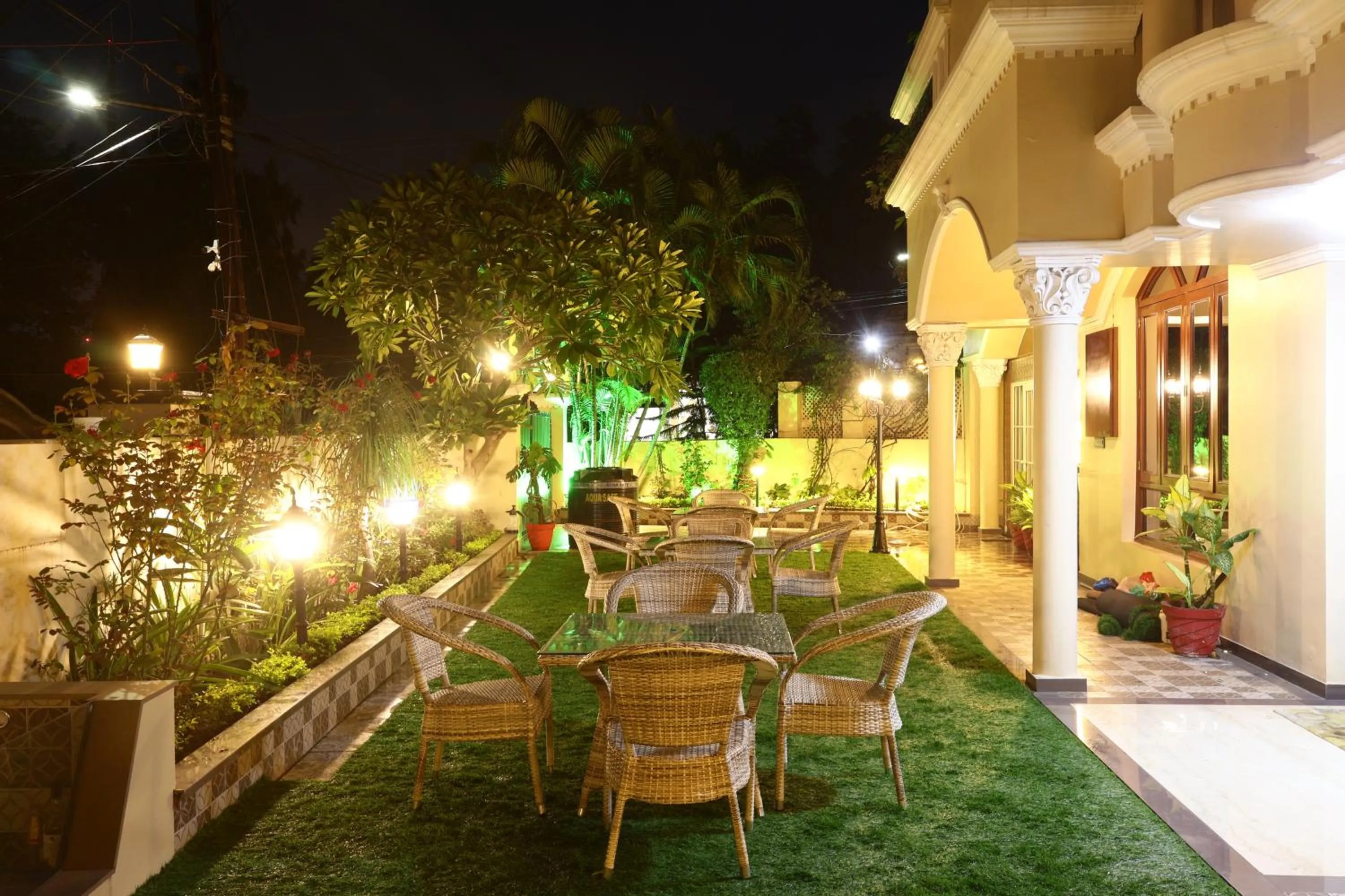 Garden in Suramya Homestay Near Shymala Hills