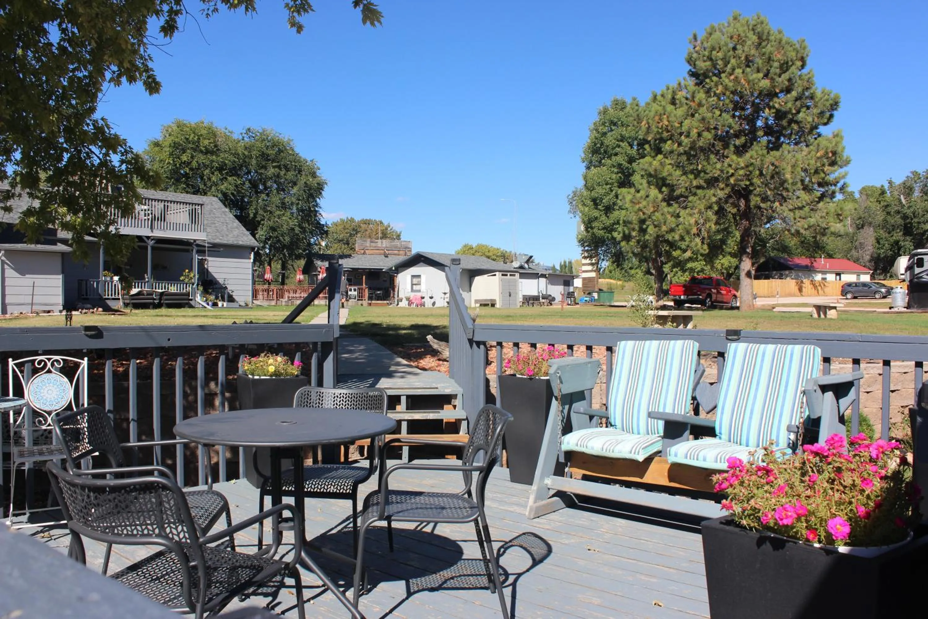 Property building in Sweetgrass Inn Bed & Breakfast