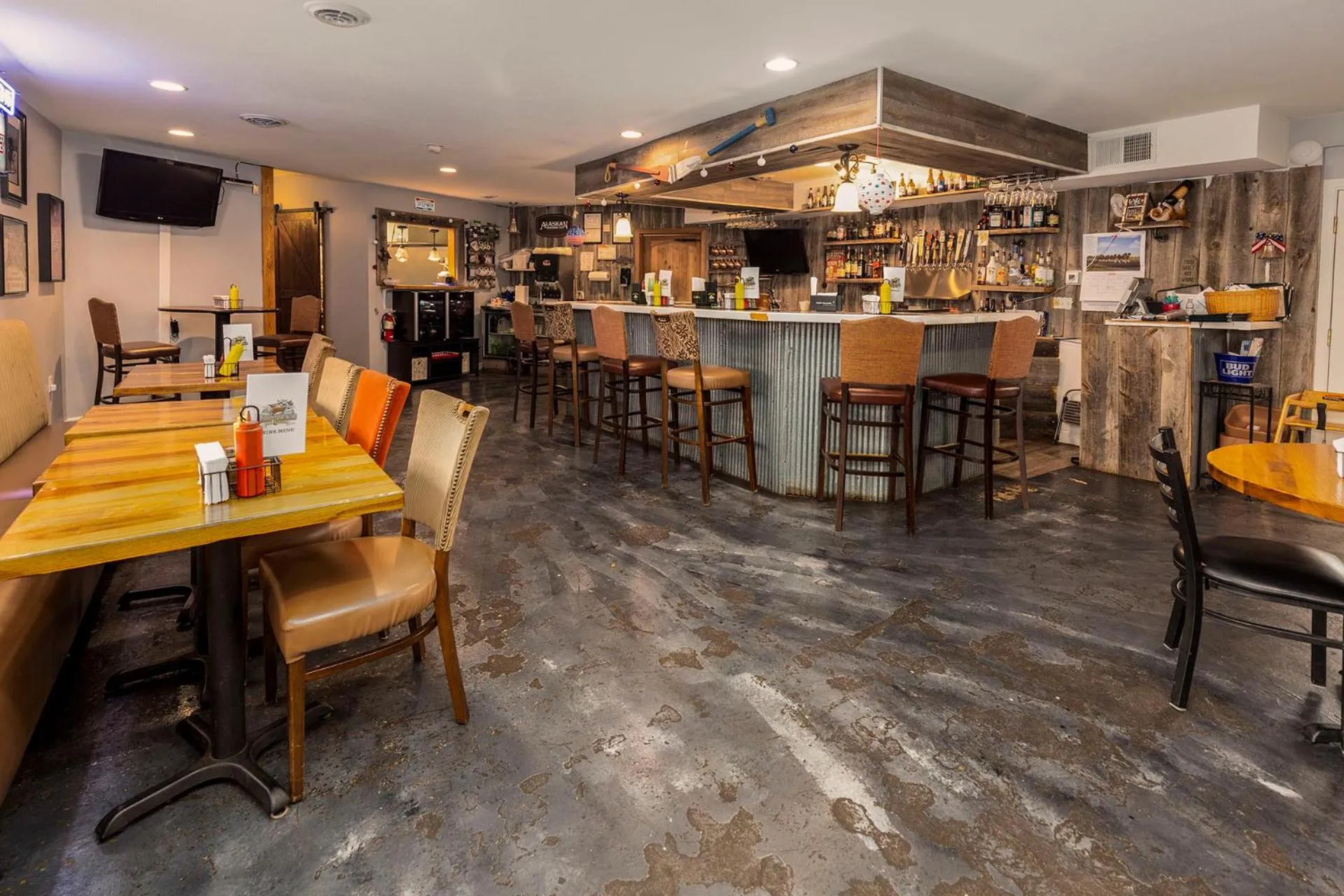 Restaurant/places to eat in Sweetgrass Inn Bed & Breakfast