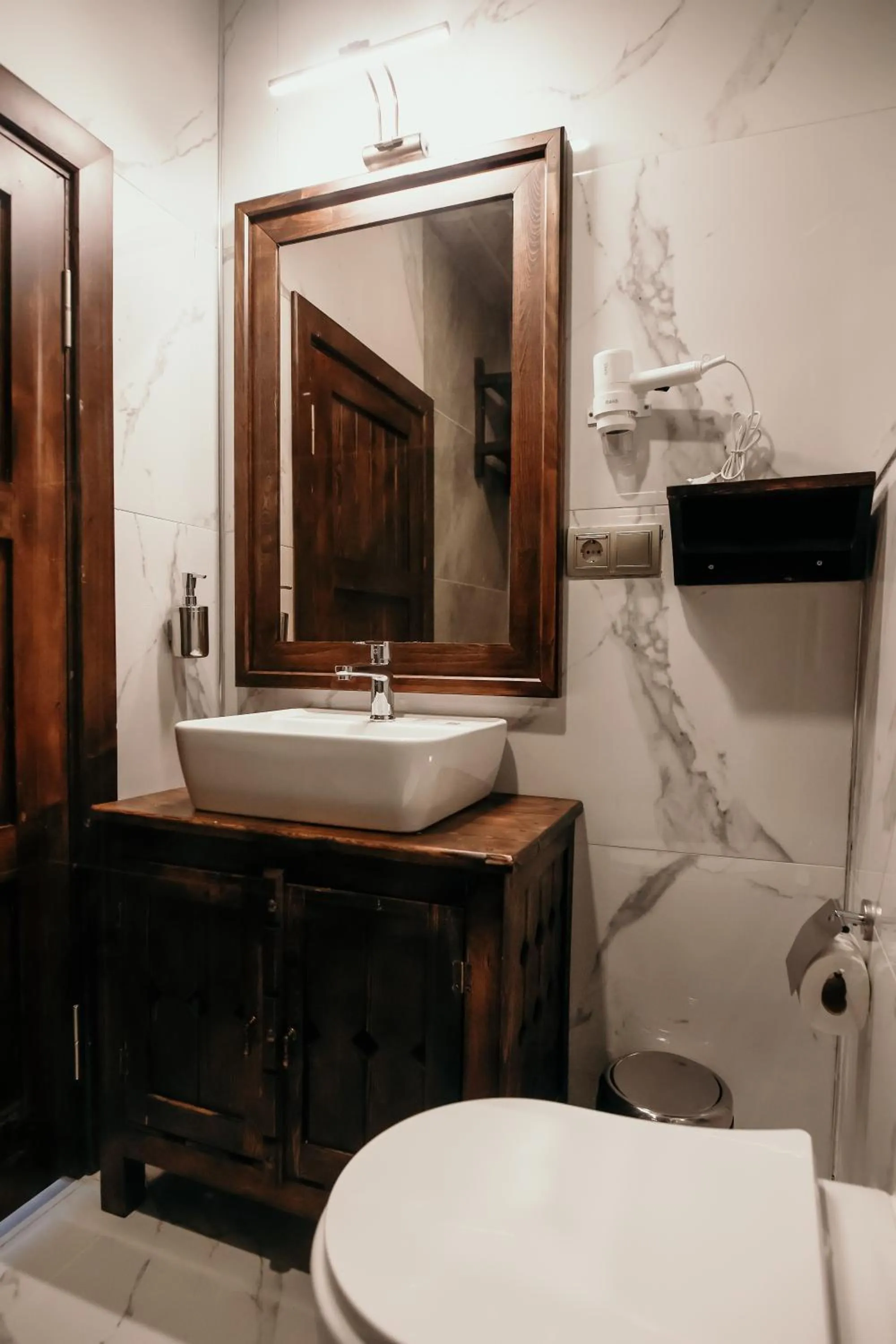 Toilet in Minessa Konağı