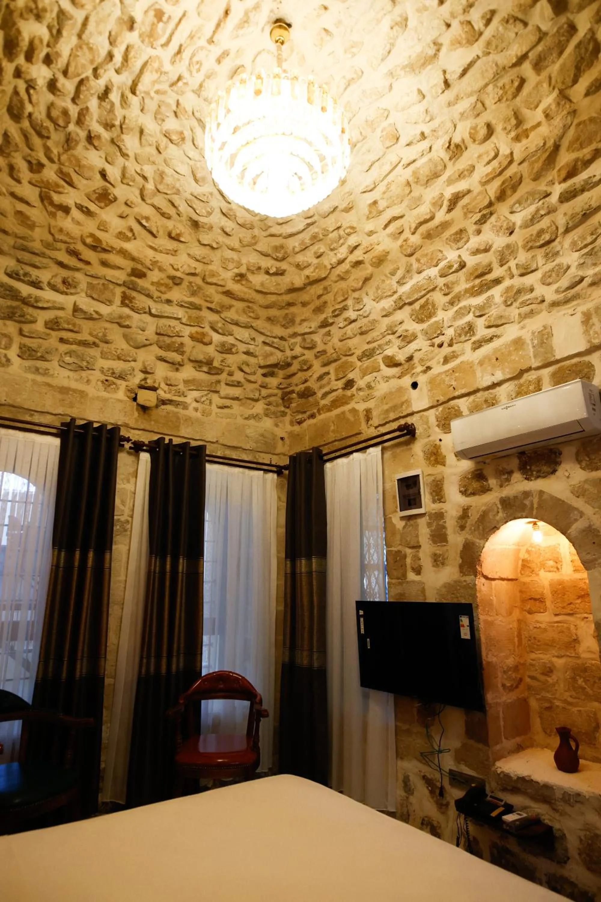 Bed in Minessa Konağı