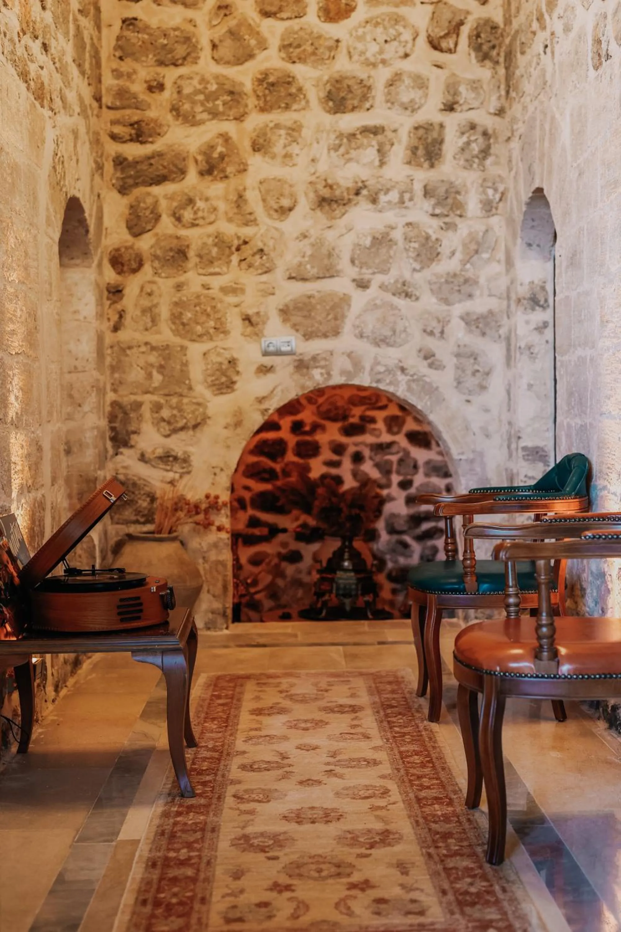 Seating area in Minessa Konağı