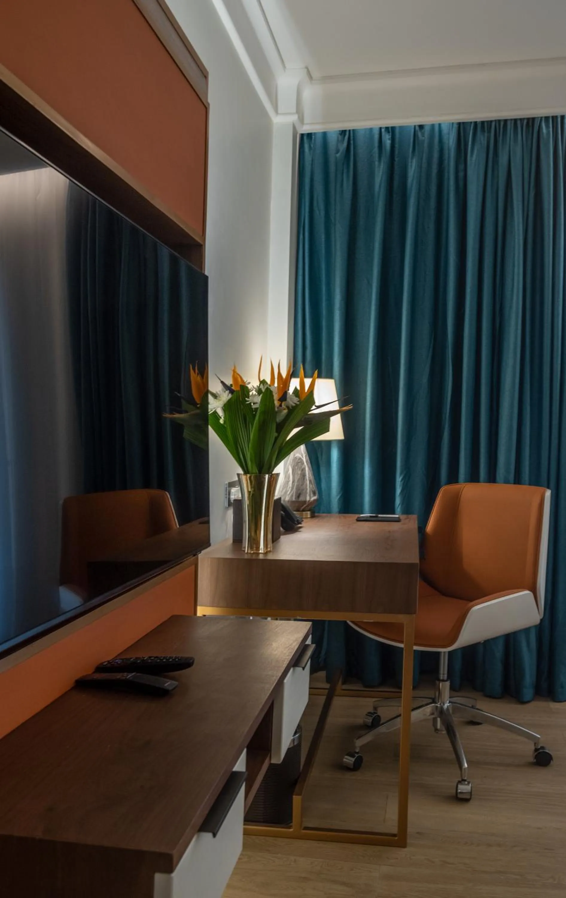 TV and multimedia in Okash City Boutique Hotel