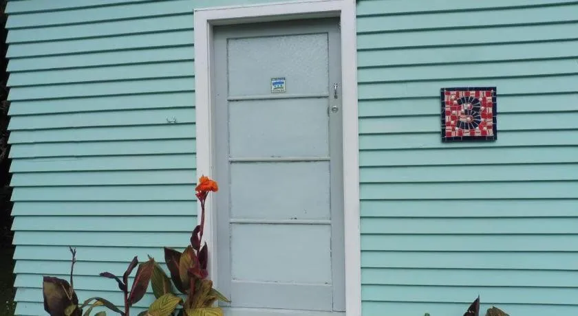 Property building in Dickson Holiday Park