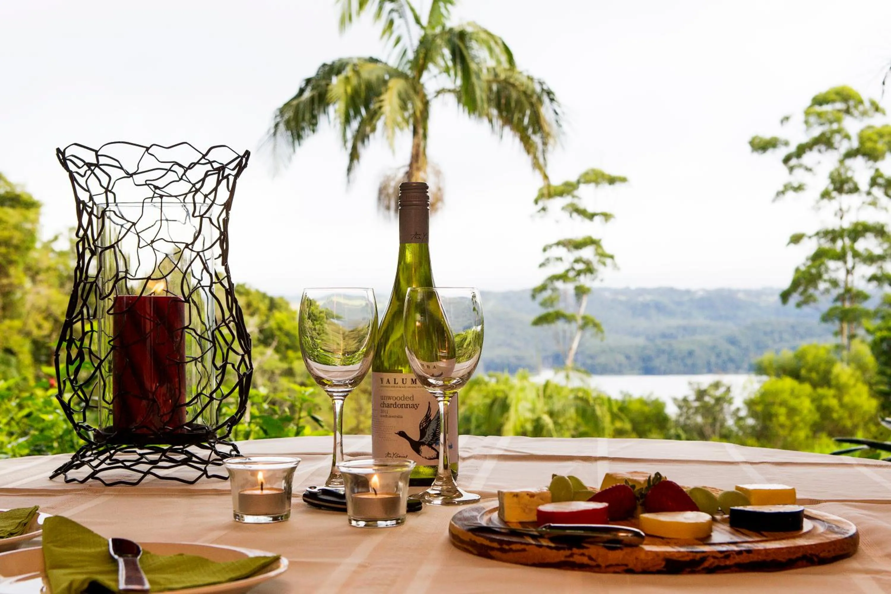 Food and drinks in Montville Misty View Cottages