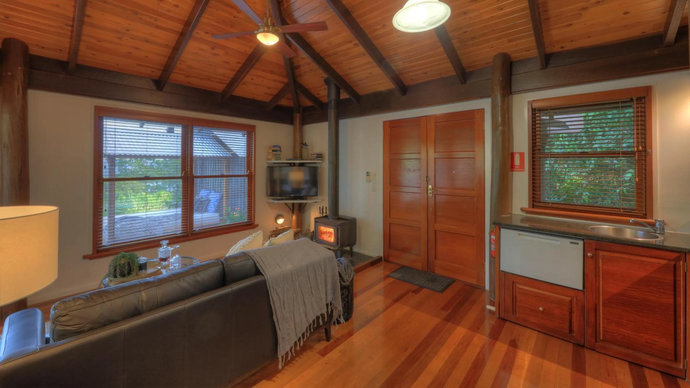 Living room in Montville Misty View Cottages