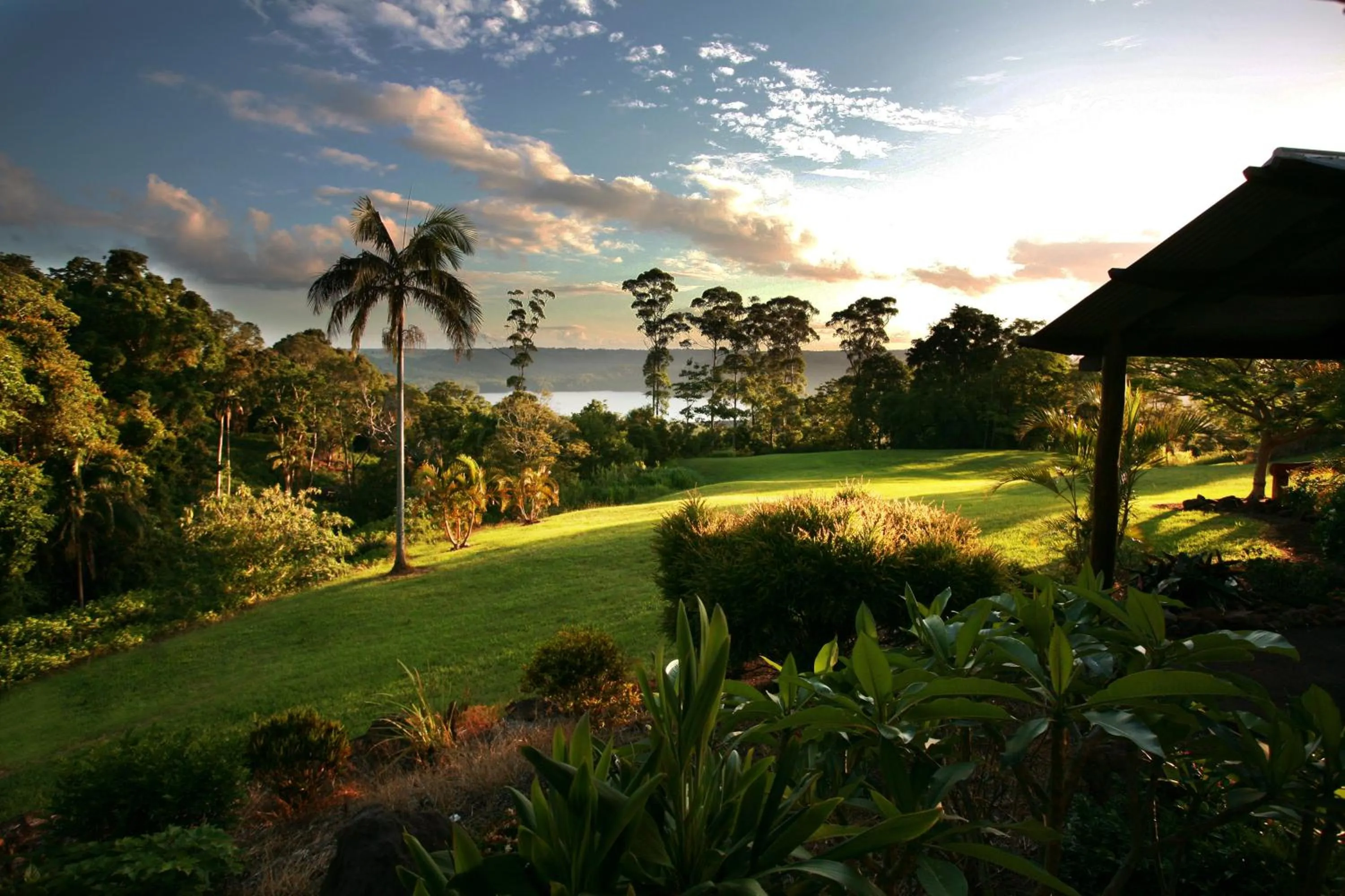 Garden in Montville Misty View Cottages