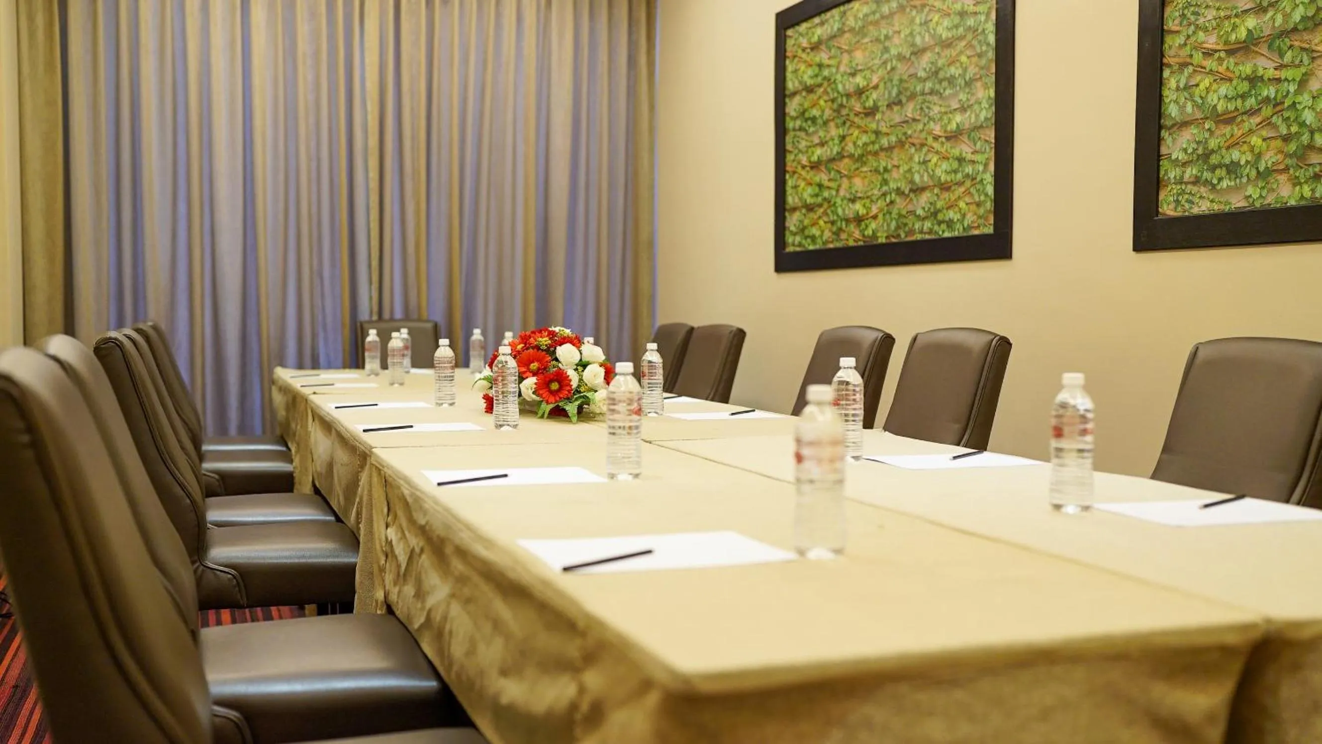 Meeting/conference room in The Guest Hotel & Spa