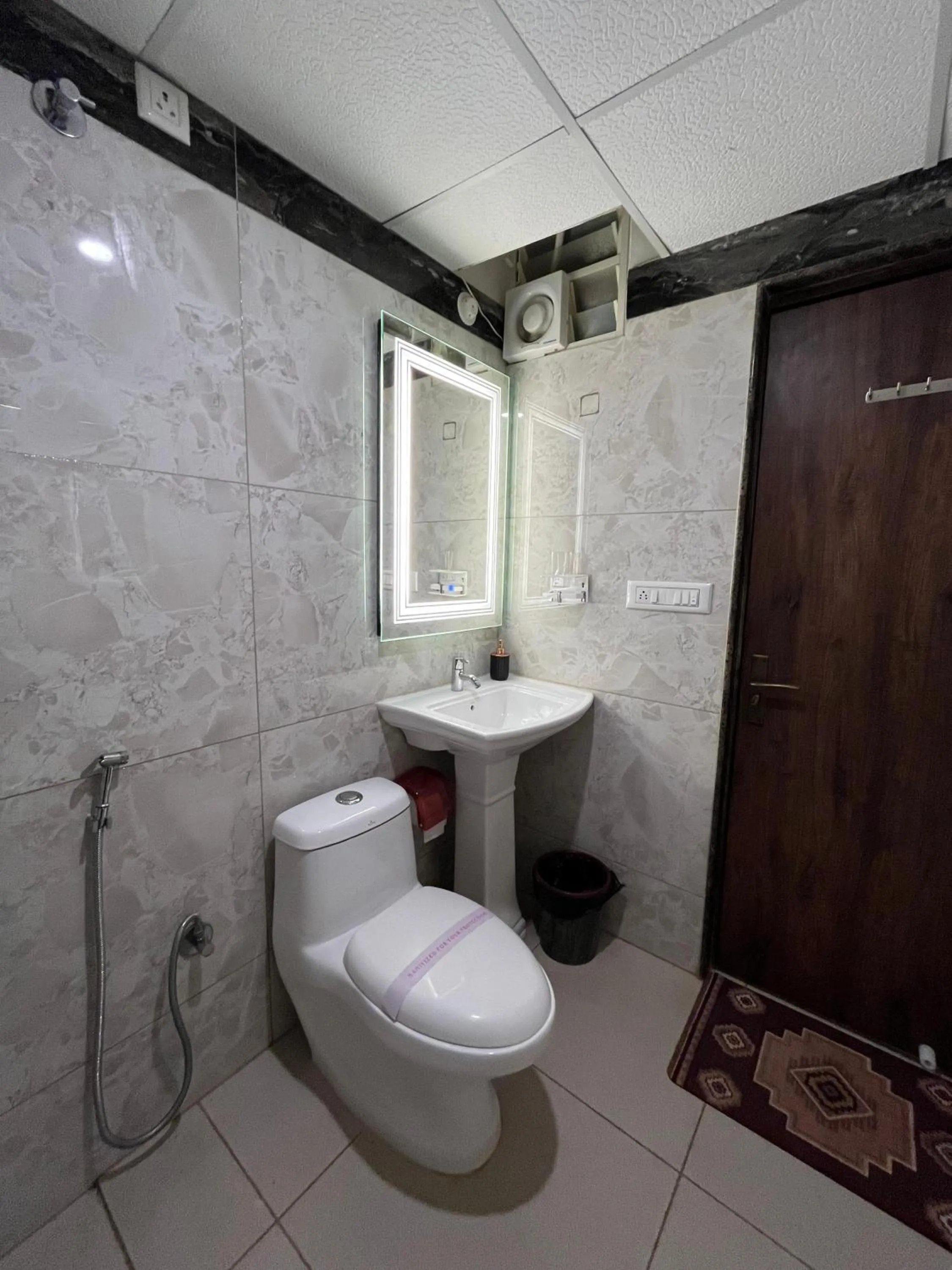 Toilet in LG Signature Suites Kalyan Nagar