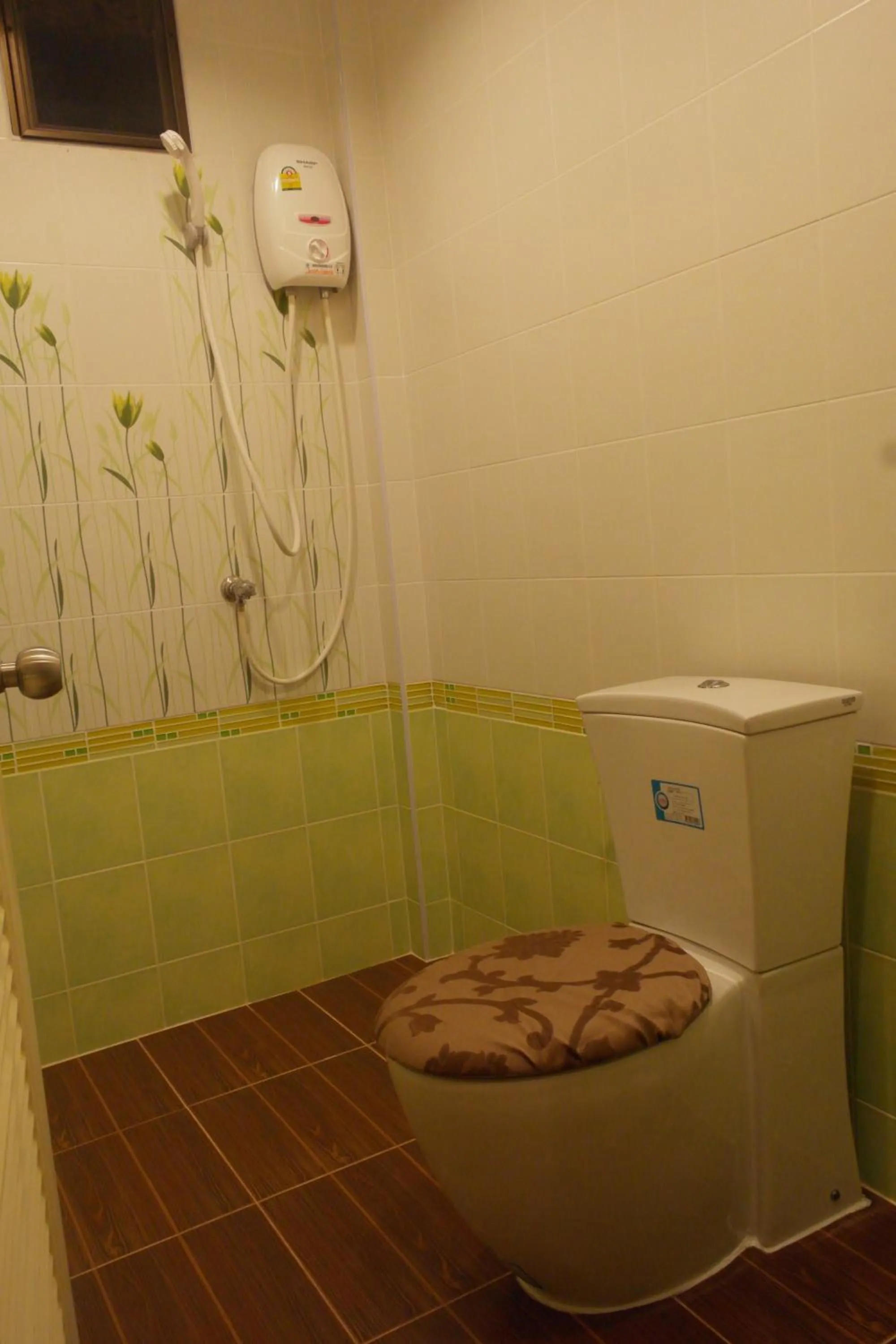 Bathroom in Lanta at Home - SHA Extra Plus