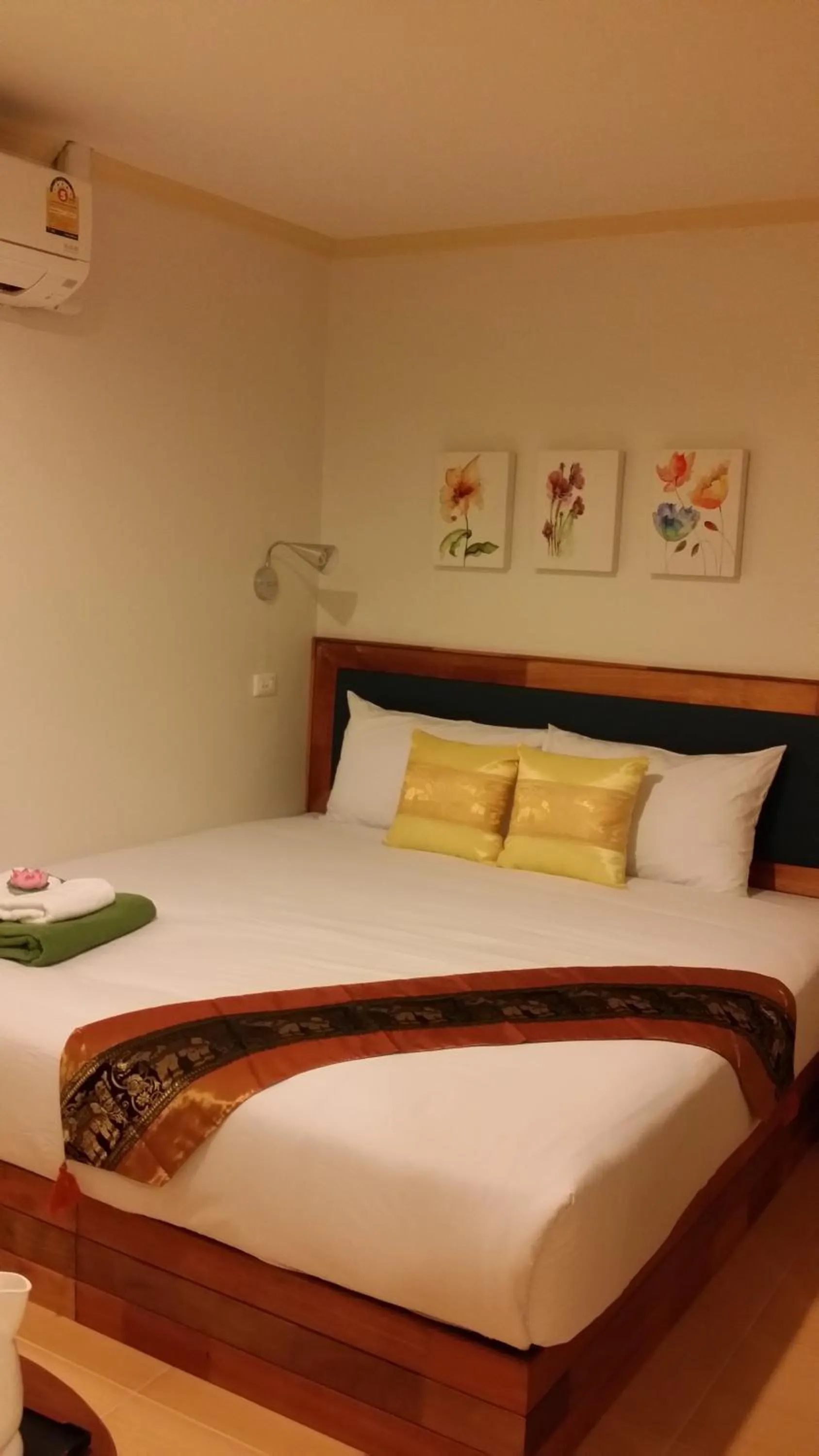 Bed in Lanta at Home - SHA Extra Plus