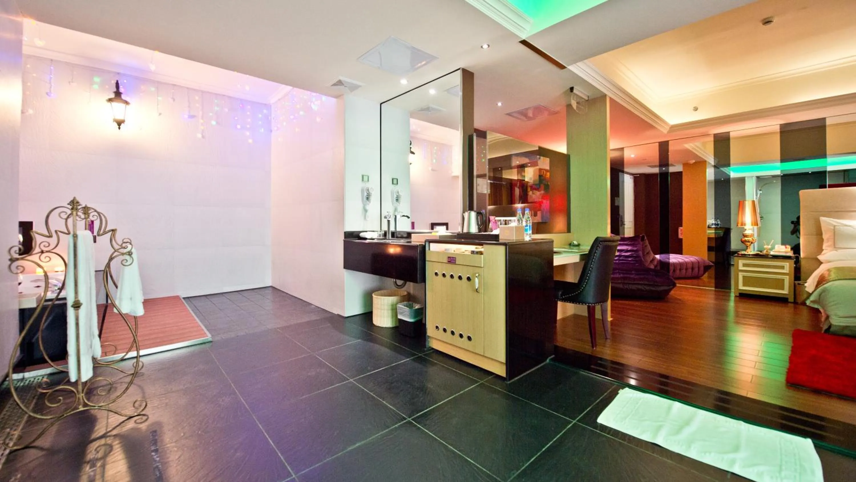 Bathroom in The Royal Pinnacle Hotel