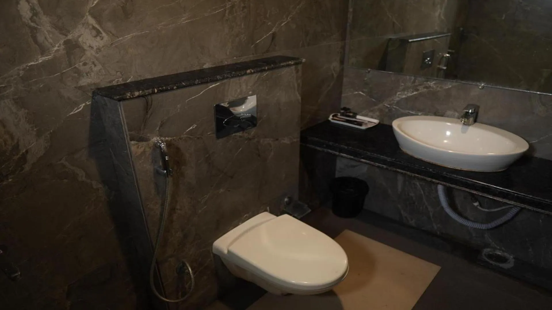 Bathroom in Hotel Royal Retreat