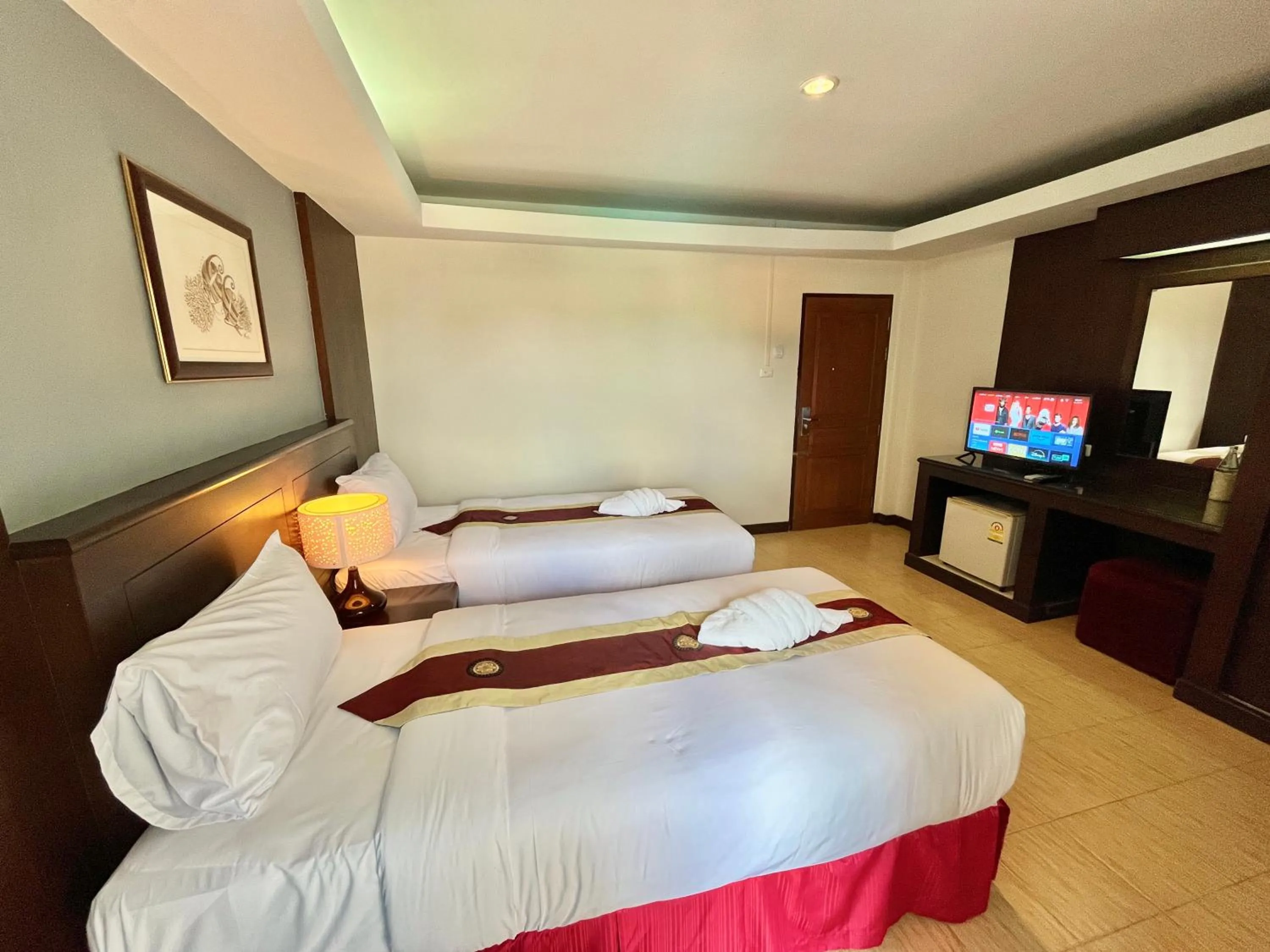 Bed in The Atnal Lanta Budget and Eco Friendly hotel in Koh Lanta