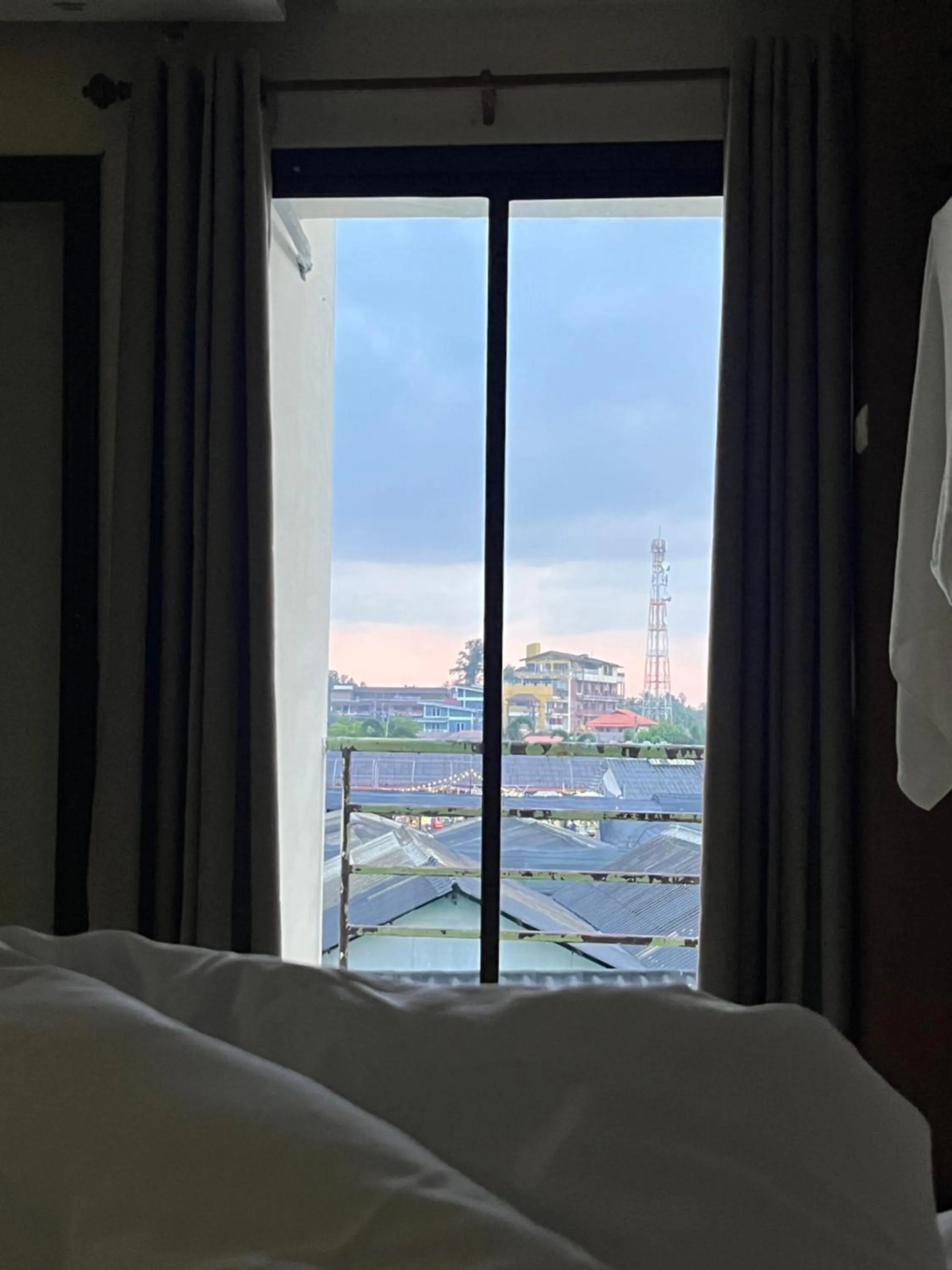 Bed in The Atnal Lanta Budget and Eco Friendly hotel in Koh Lanta