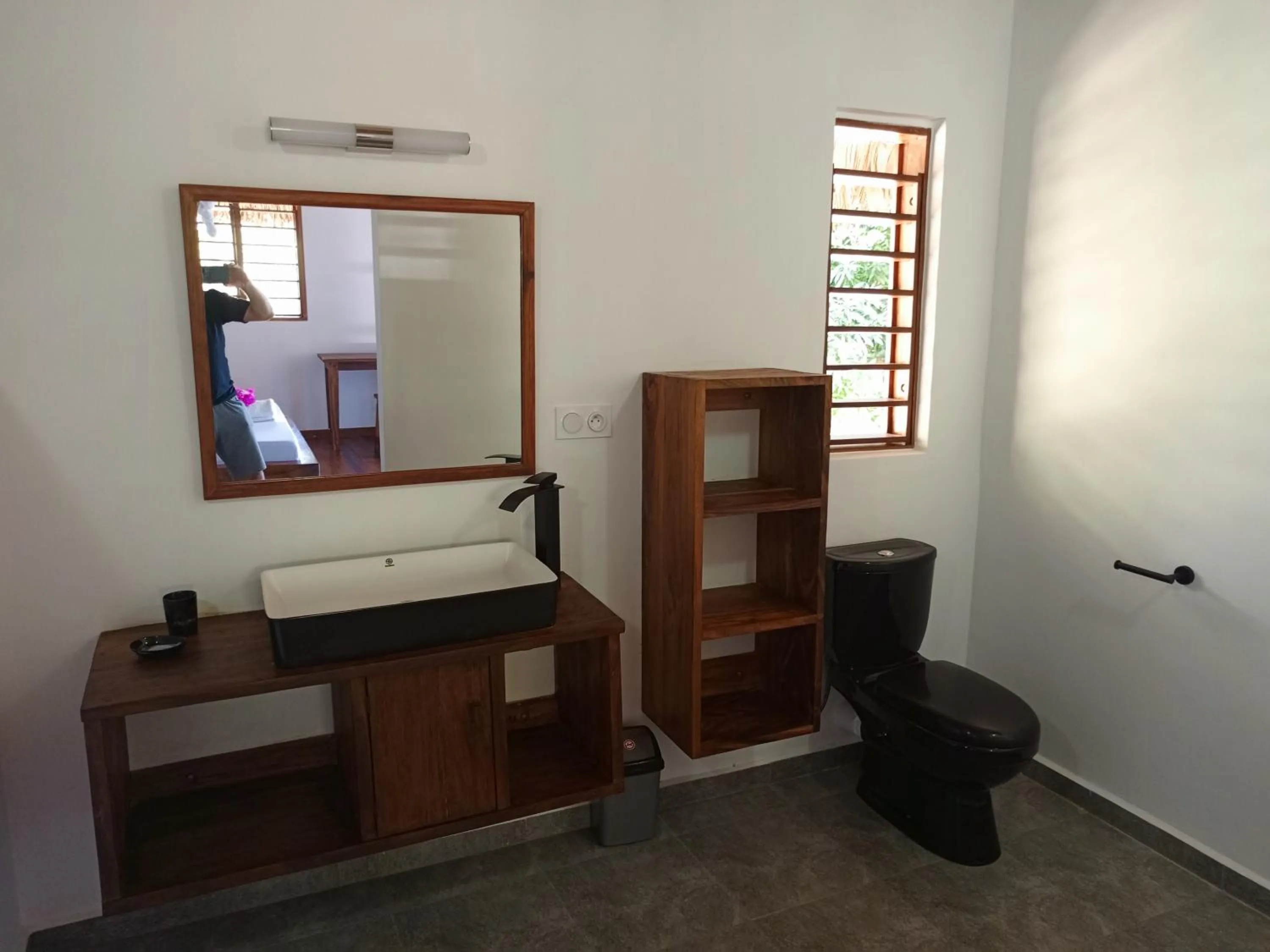 Bathroom in Tiki Komba