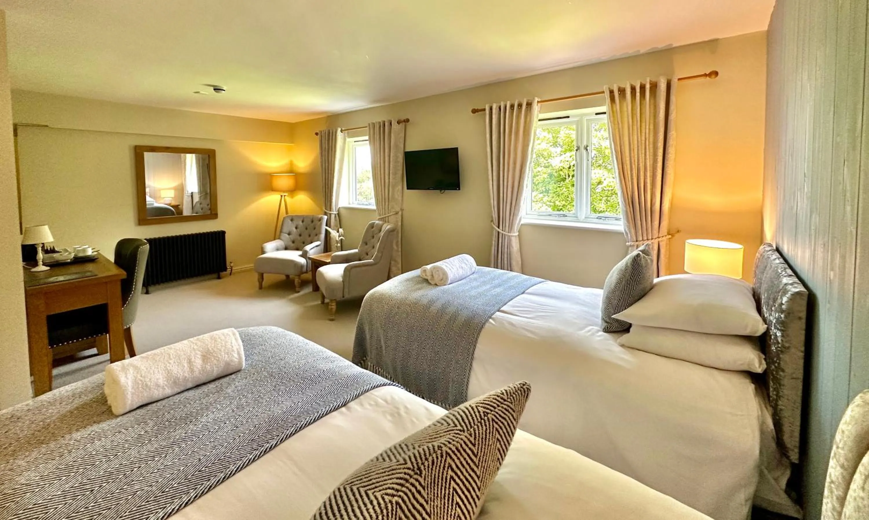 Bed in The Manor at Abberley