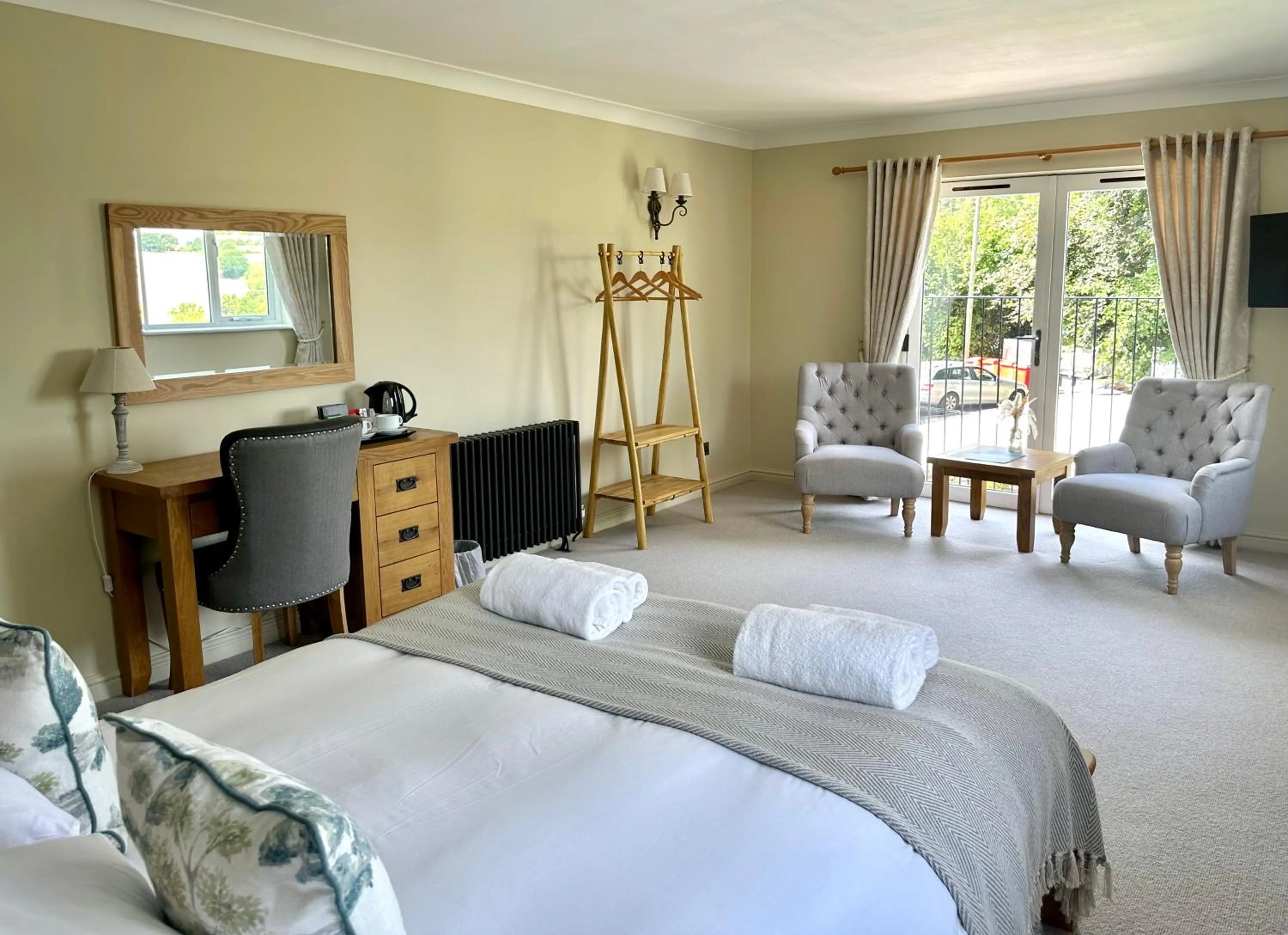 Bed in The Manor at Abberley